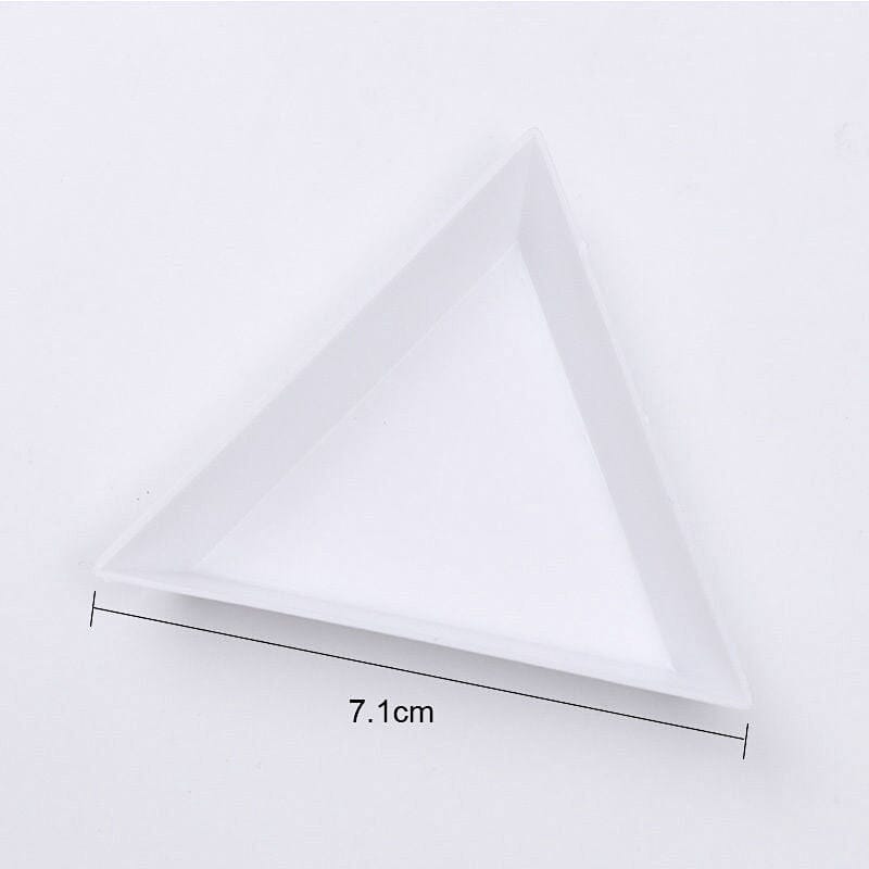 White Plastic Triangular Serving Tray - Perfect for Party Snacks, Appetizers, and Desserts | Durable & Stylish Tableware for Entertaining