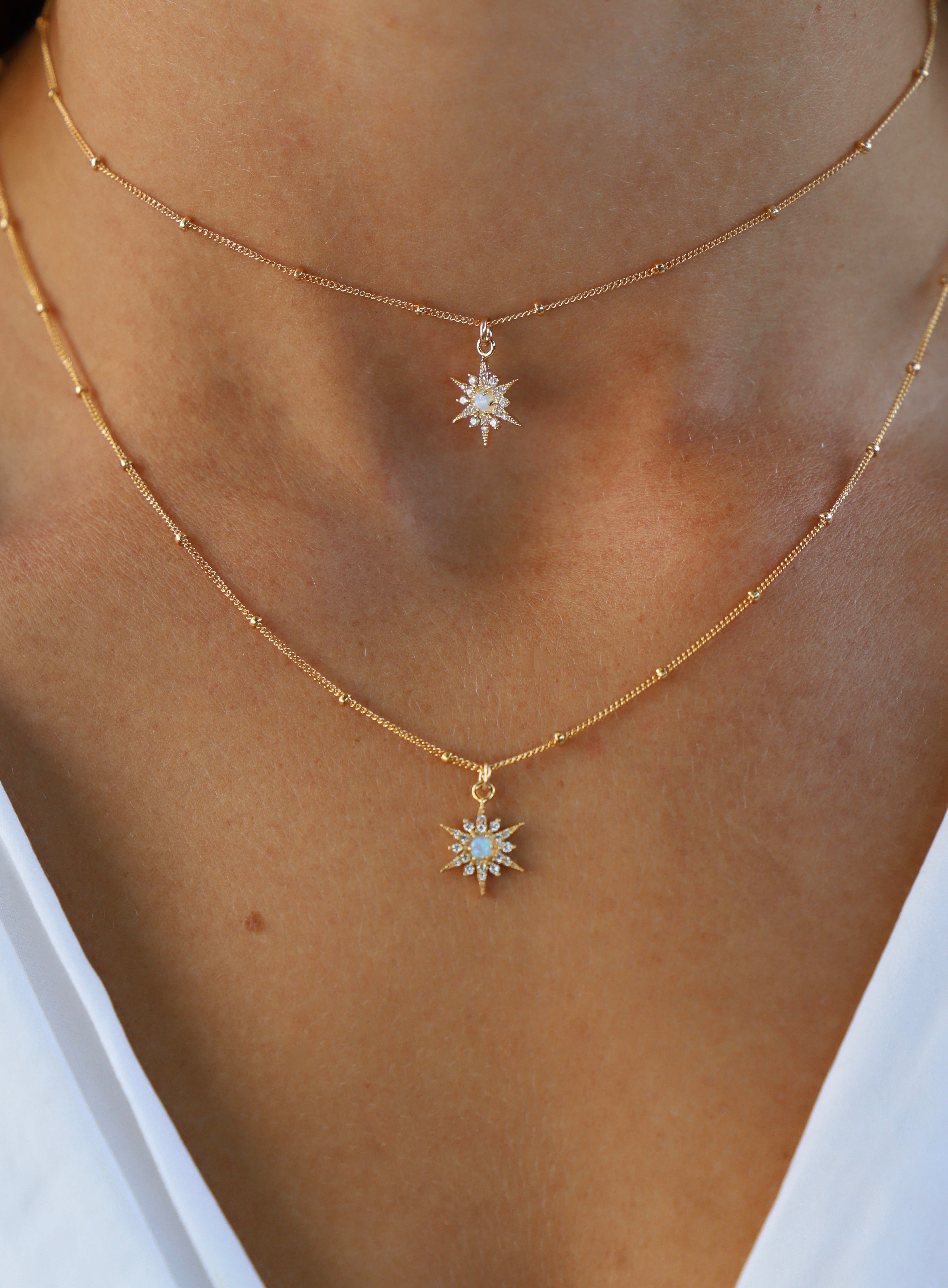 Opal Starburst Necklace for Women - Elegant Gemstone Jewelry Gift for Birthday, Anniversary & Special Occasions - Perfect for Evening Parties & Date Nights