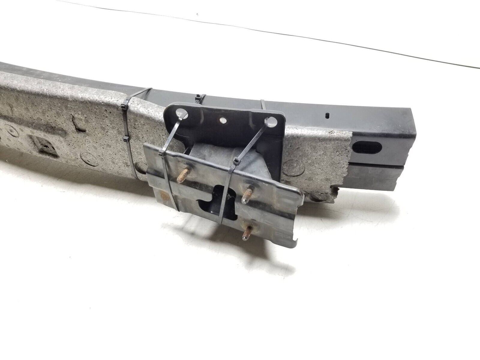 2006-2010 Hyundai Azera Rear Bumper Reinforcement Absorber Bar - OEM Replacement Part for Crash Protection & Safety | Perfect for Accident Repairs & Vehicle Maintenance