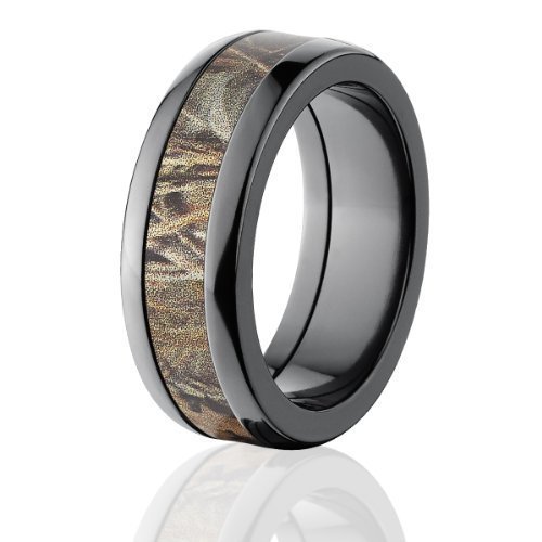 USA Made Realtree Max 4 Camo Wedding Rings for Men - Durable Camouflage Titanium Band for Outdoor Enthusiasts, Hunters & Adventurers - Perfect for Camping, Hiking and Military Service