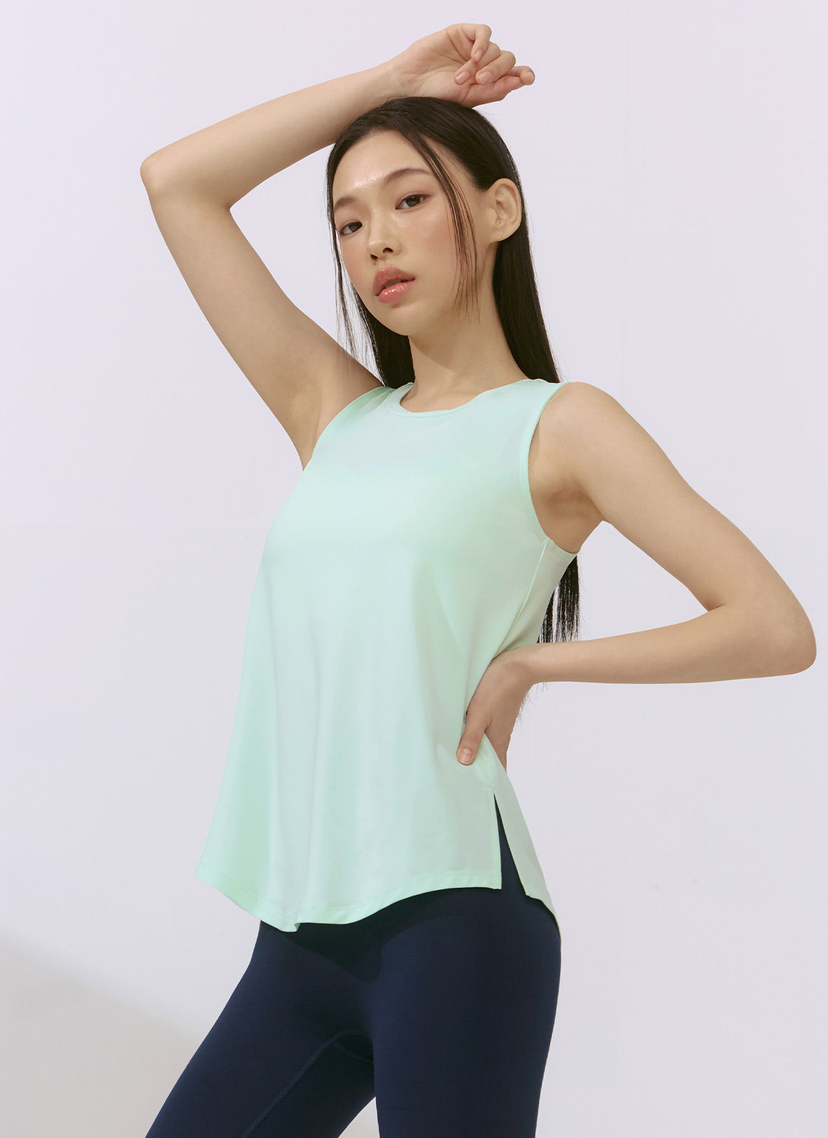 Ice Feather Comfort Sleeveless Top for Women - Lightweight Summer Tank Top - Perfect for Yoga, Beach, and Casual Wear