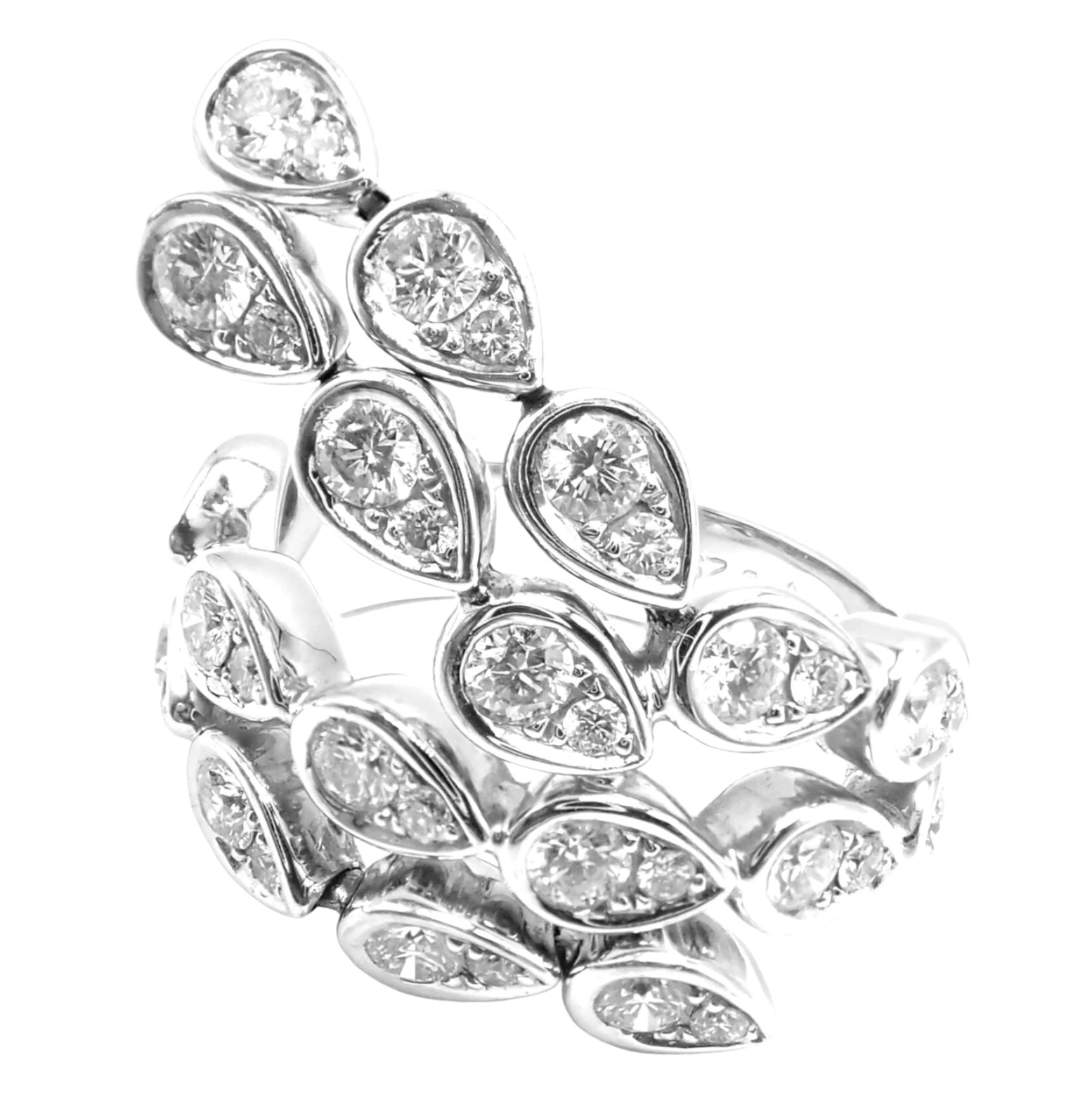 Authentic Piaget Magic Reflection 18k White Gold Diamond Flexible Ring for Women - Luxury Wedding Band, Anniversary Gift & Special Occasion Jewelry