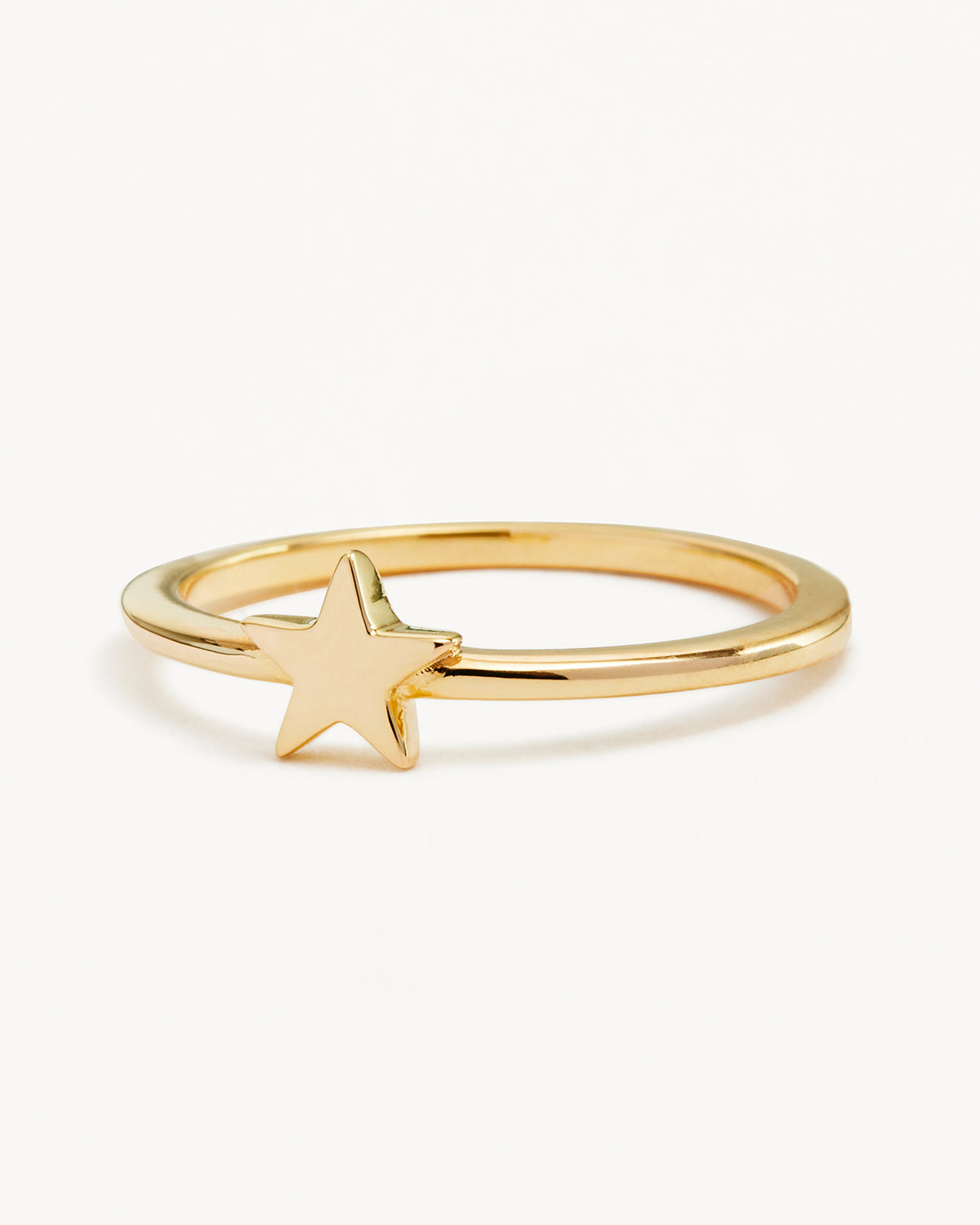 9K Solid Gold Wishing on a Star Ring - Dainty Gold Star Ring for Women, Elegant Stackable Ring for Everyday Wear, Perfect Gift for Birthday, Anniversary & Valentine's Day