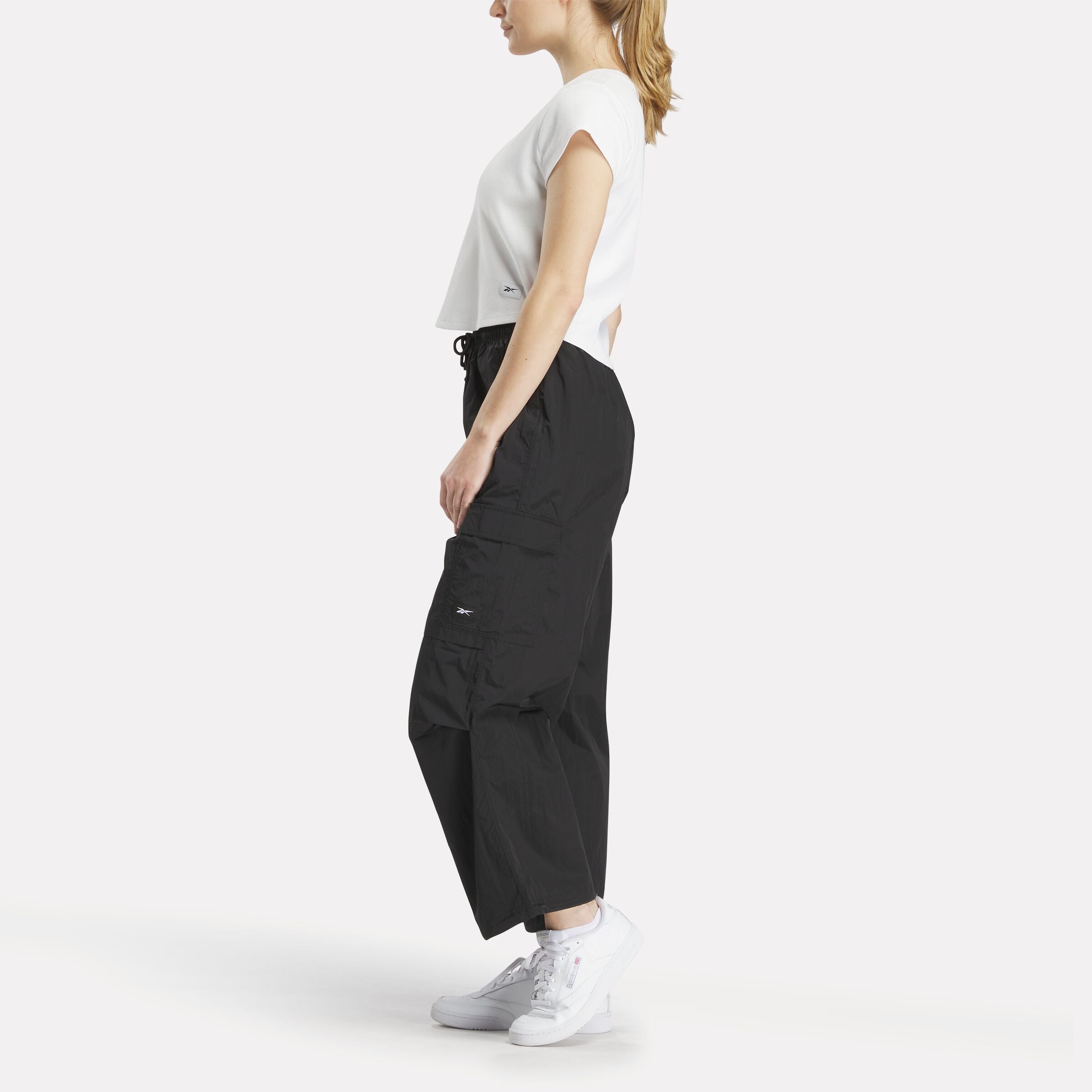 Stylish Women's Cargo Pants for Casual Wear - High Waisted Utility Pants with Multiple Pockets | Perfect for Outdoor Activities, Travel & Everyday Fashion
