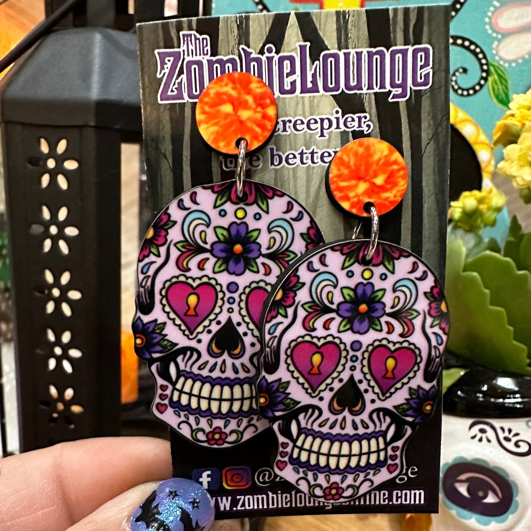 Sugar Skull Earrings for Women - Gothic Day of the Dead Dangle Earrings - Handmade Mexican Style Jewelry for Halloween, Dia de los Muertos, Costume Parties & Festivals
