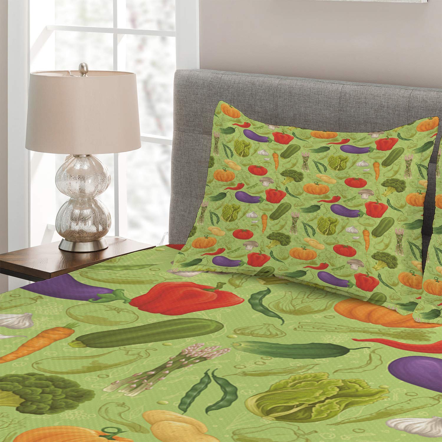 Ambesonne 3-Piece King Size Gardening Themed Bedding Set - Broccoli, Beet, Mushroom, Pumpkin, Potato, Carrot & Garlic Print Comforter Cover with 2 Pillow Shams | Farmhouse Decor for Bedroom | Perfect for Garden Lovers & Vegetable Enthusiasts