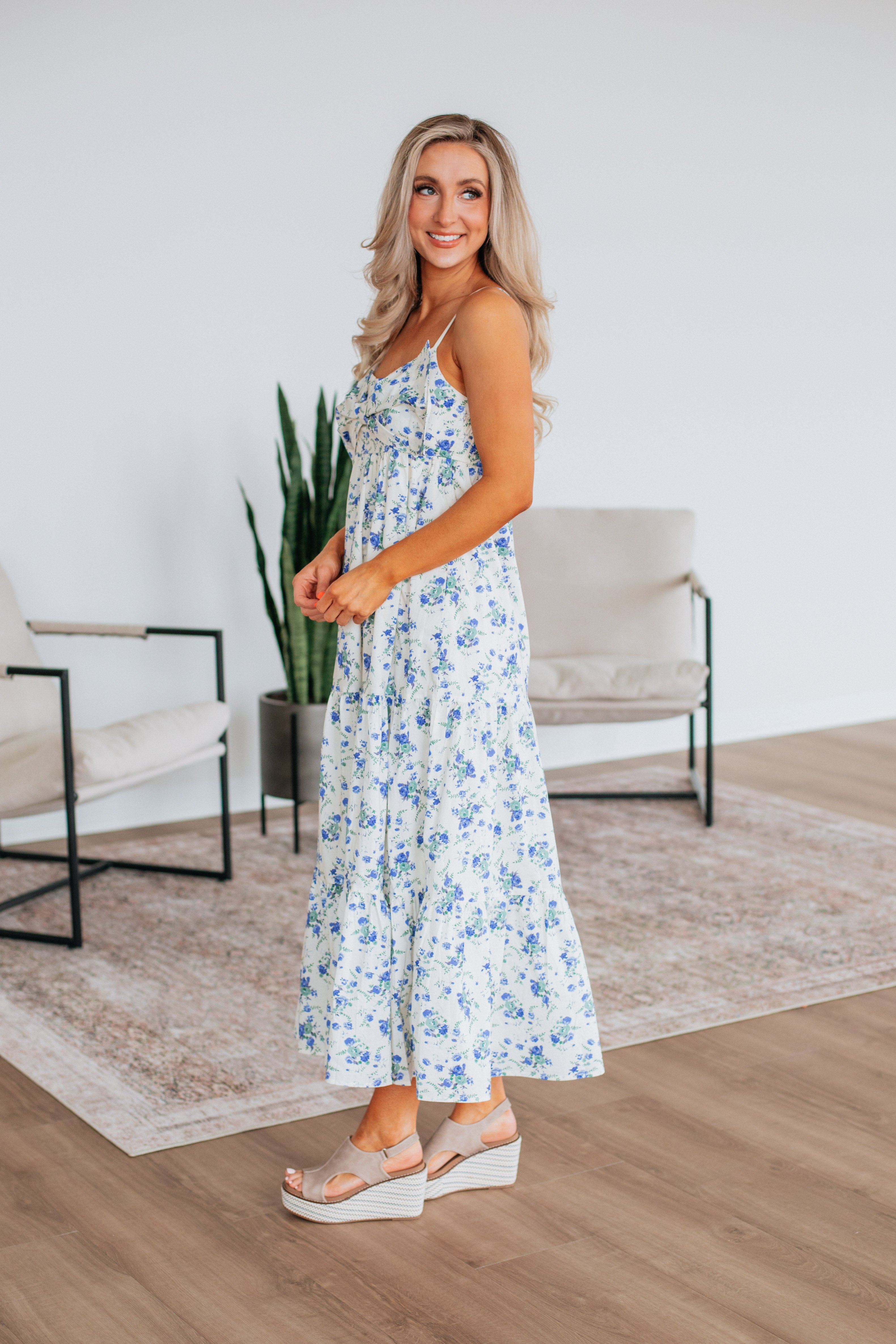 Haisley Floral Dress for Women - Summer Flowy Boho Maxi Dress with Pockets - Perfect for Beach Vacation, Date Night & Outdoor Parties