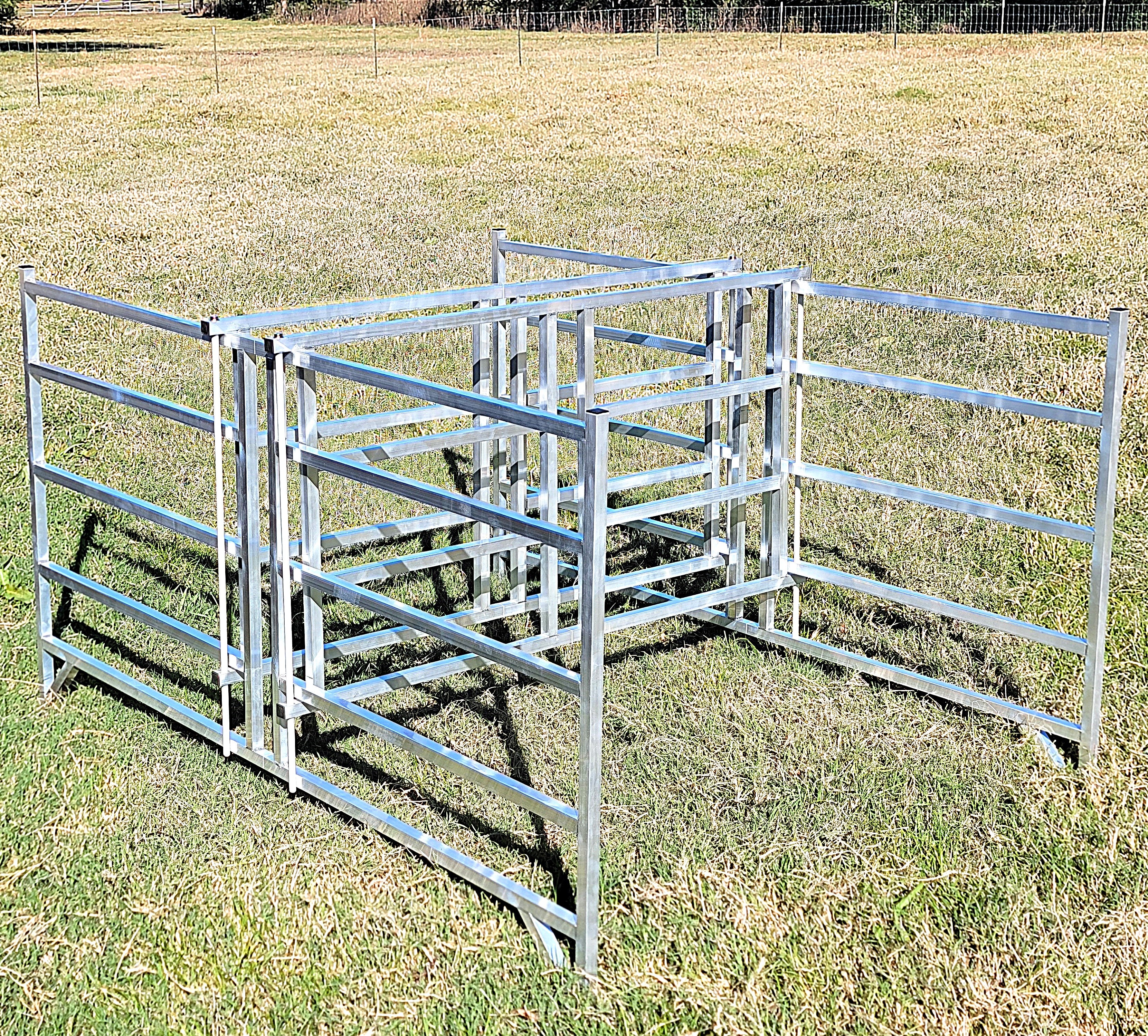 Collapsible Aluminum Round Hay Feeder for Sheep, Goats, Llamas & Alpacas - Fits 4x4, 4x5 & 4x6 Bales - Durable Portable Feed Trough for Pasture, Barn & Farm Use
