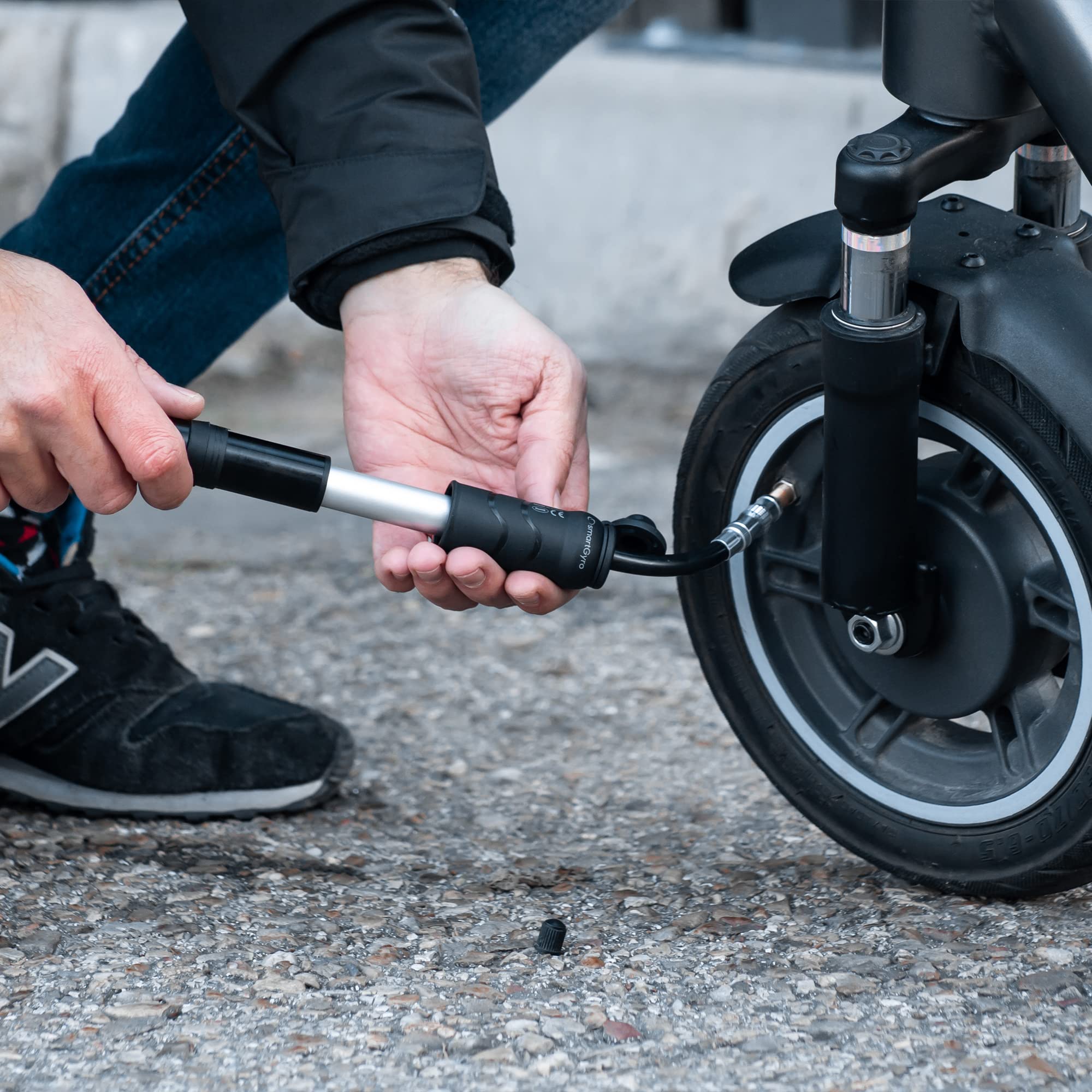 SmartGyro Mini Bomba Manual Hand Pump - Compatible with Scooters & Bicycles - Portable Air Pump for On-the-Go Tire Inflation