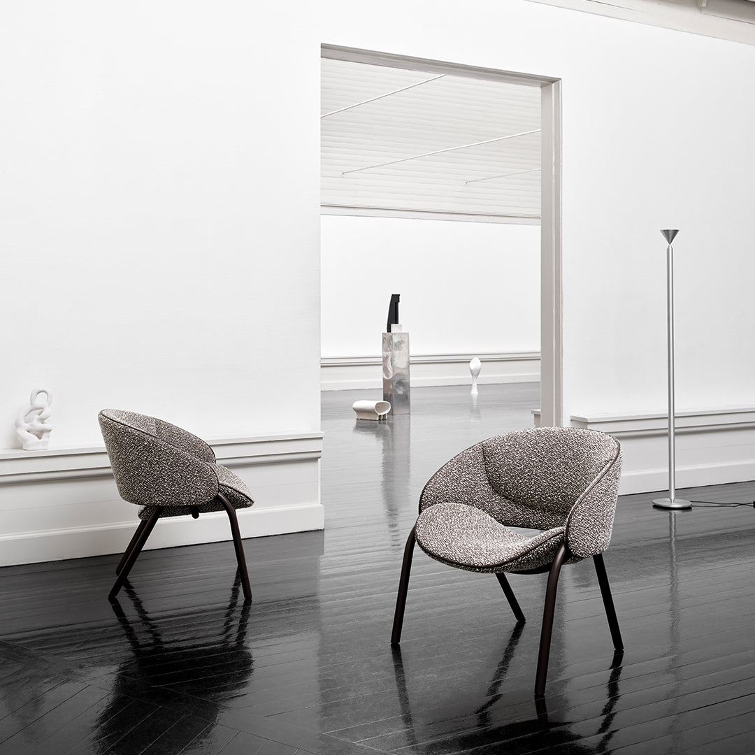 Folium Lounge Chair - Modern Comfortable Recliner for Living Room, Patio & Office - Ergonomic Design for Relaxation & Reading