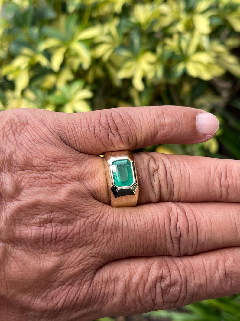 4.40ct Dark Green Emerald Men's Heavy Solitaire Bezel Class Ring in 14K Gold – Perfect for Graduation, Prom, and Special Occasions