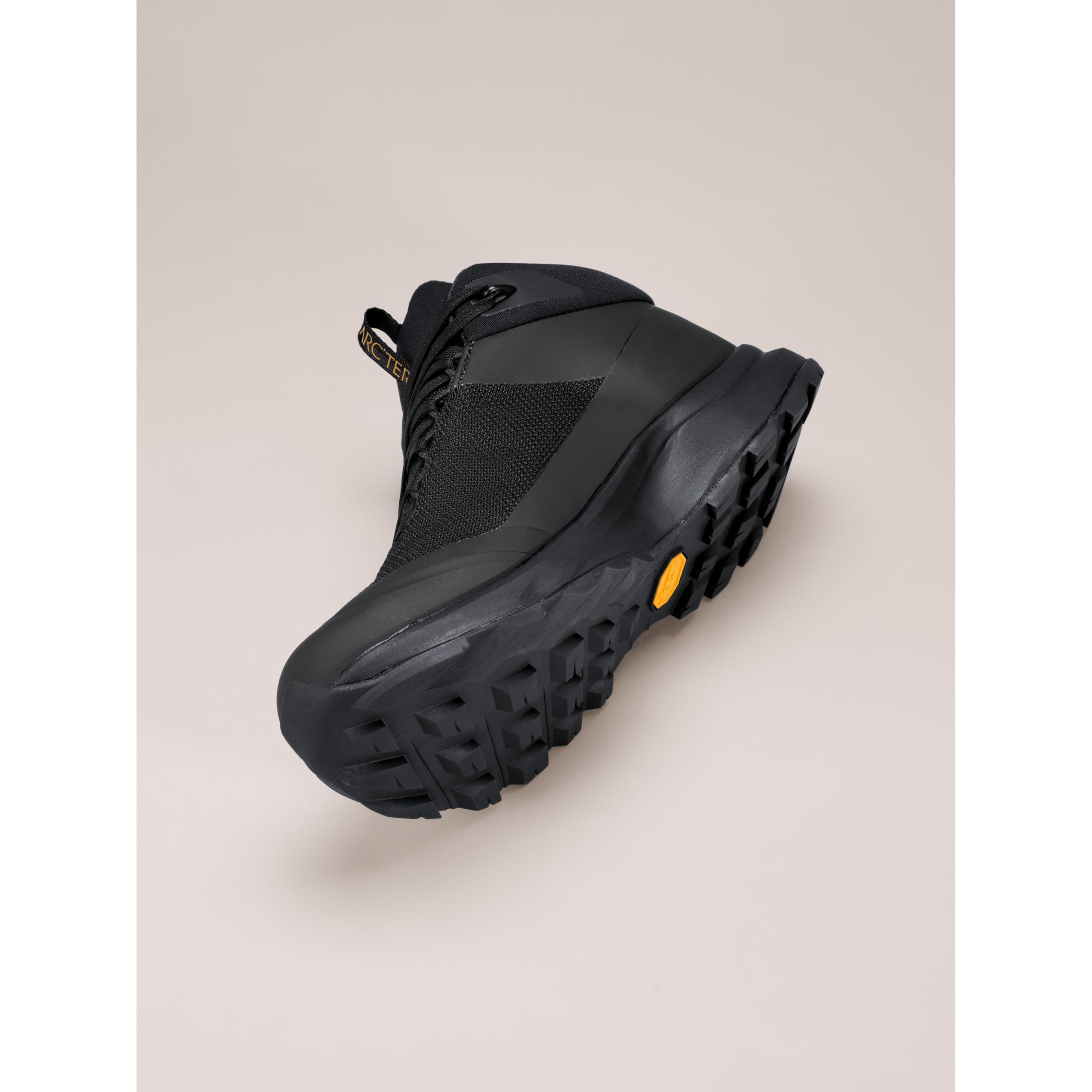 Arc'teryx Aerios FL 2 Mid GTX Women's Hiking Shoes - Lightweight Waterproof Gore-Tex Trail Running Shoes for Outdoor Adventures & Mountain Trekking