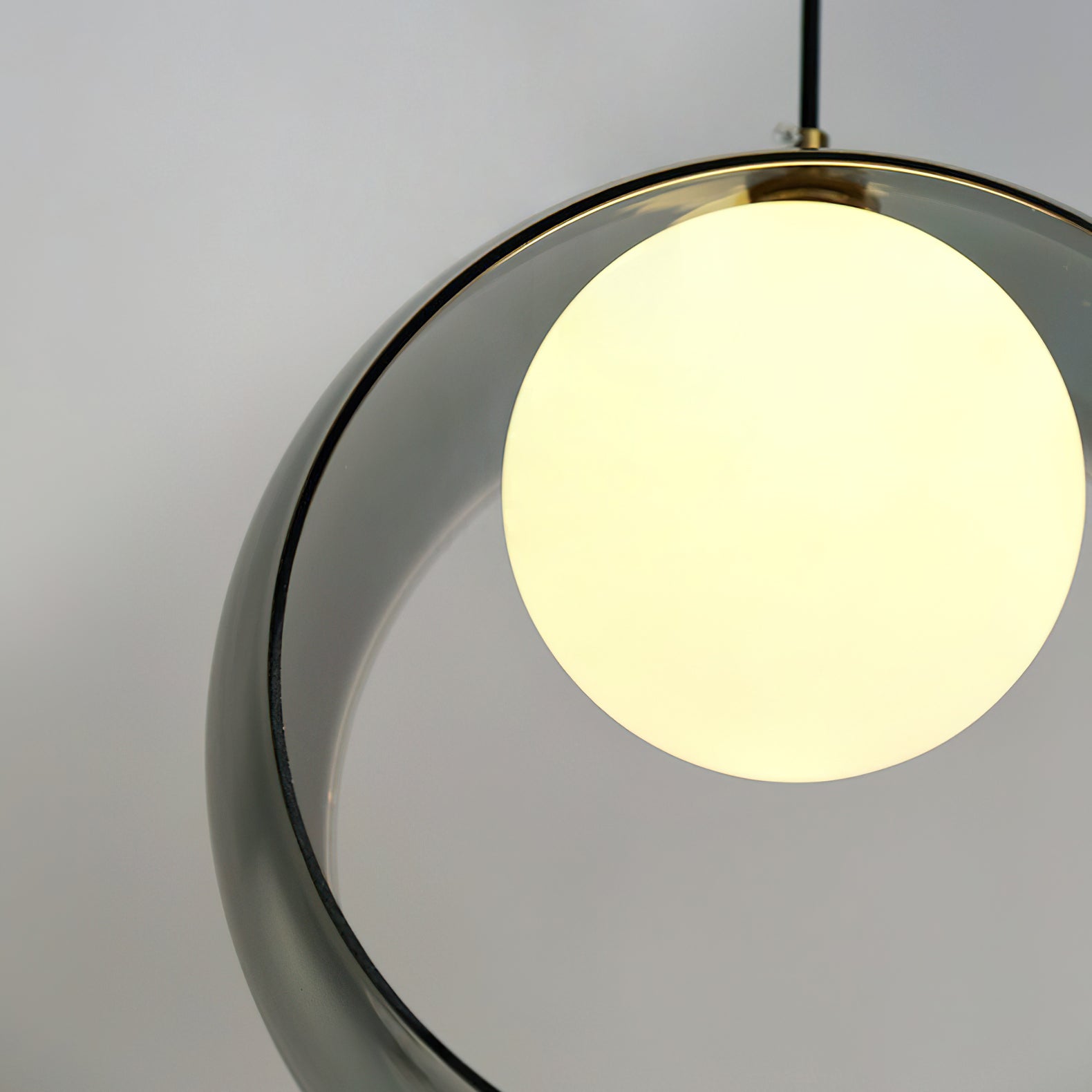 Iridescent Globe Pendant Lamp - Modern Glass Hanging Light Fixture for Living Room, Bedroom & Dining Room Decor