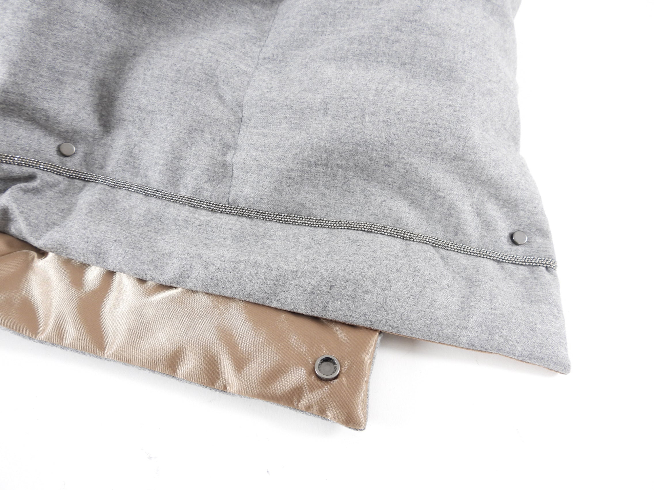 Brunello Cucinelli Light Grey Down Filled Puffer Long Parka Coat for Women - Winter Warm Jacket with Hood, Waterproof Outerwear for Snow & Cold Weather - USA Size S (2/4) - Perfect for Skiing, Travel & Everyday Winter Fashion
