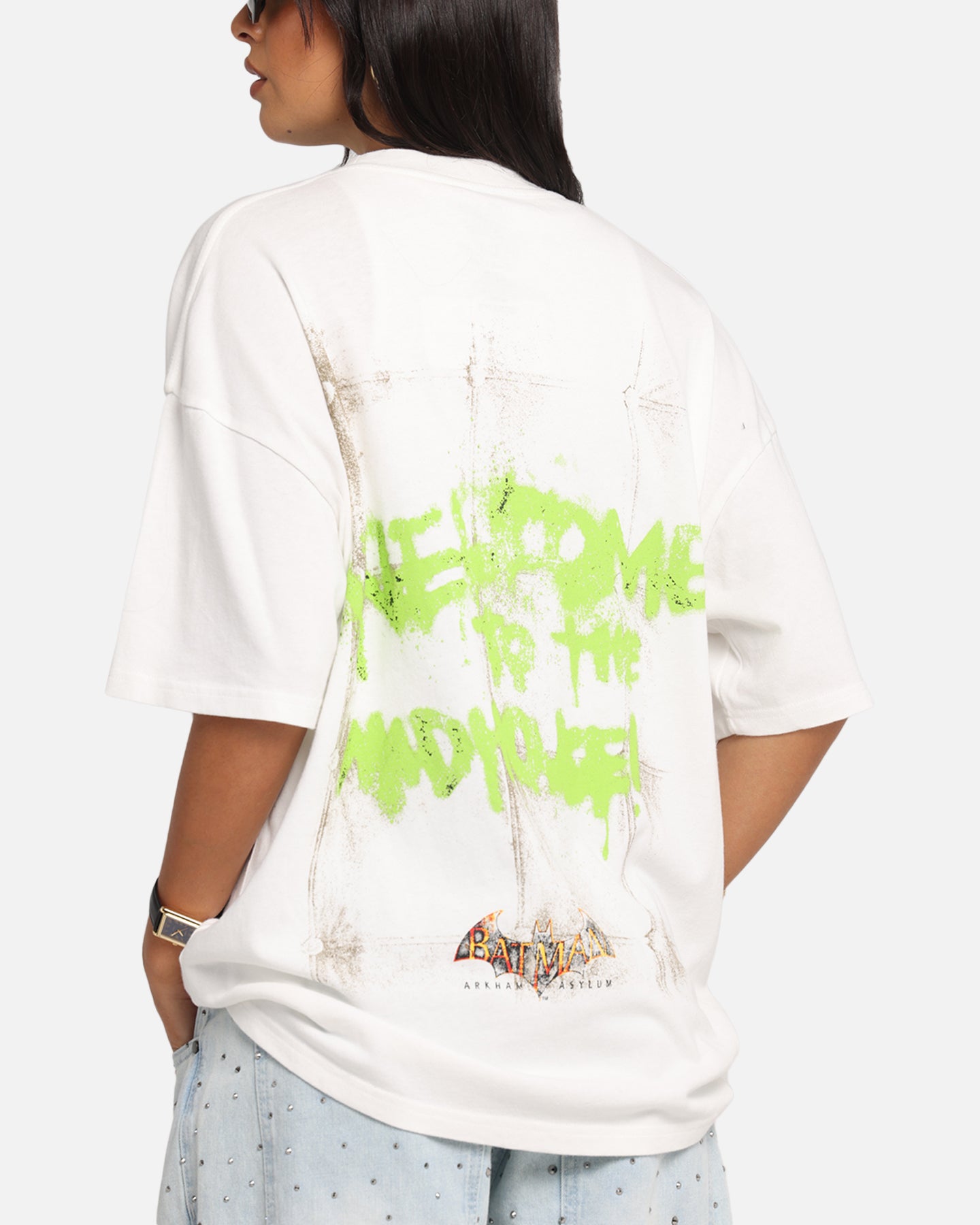 73 Studio X DC Batman Joker Arkham Asylum Vintage Graphic T-Shirt - Off White - Retro Superhero Tee for Men & Women - Perfect for Cosplay, Comic Con & Casual Wear