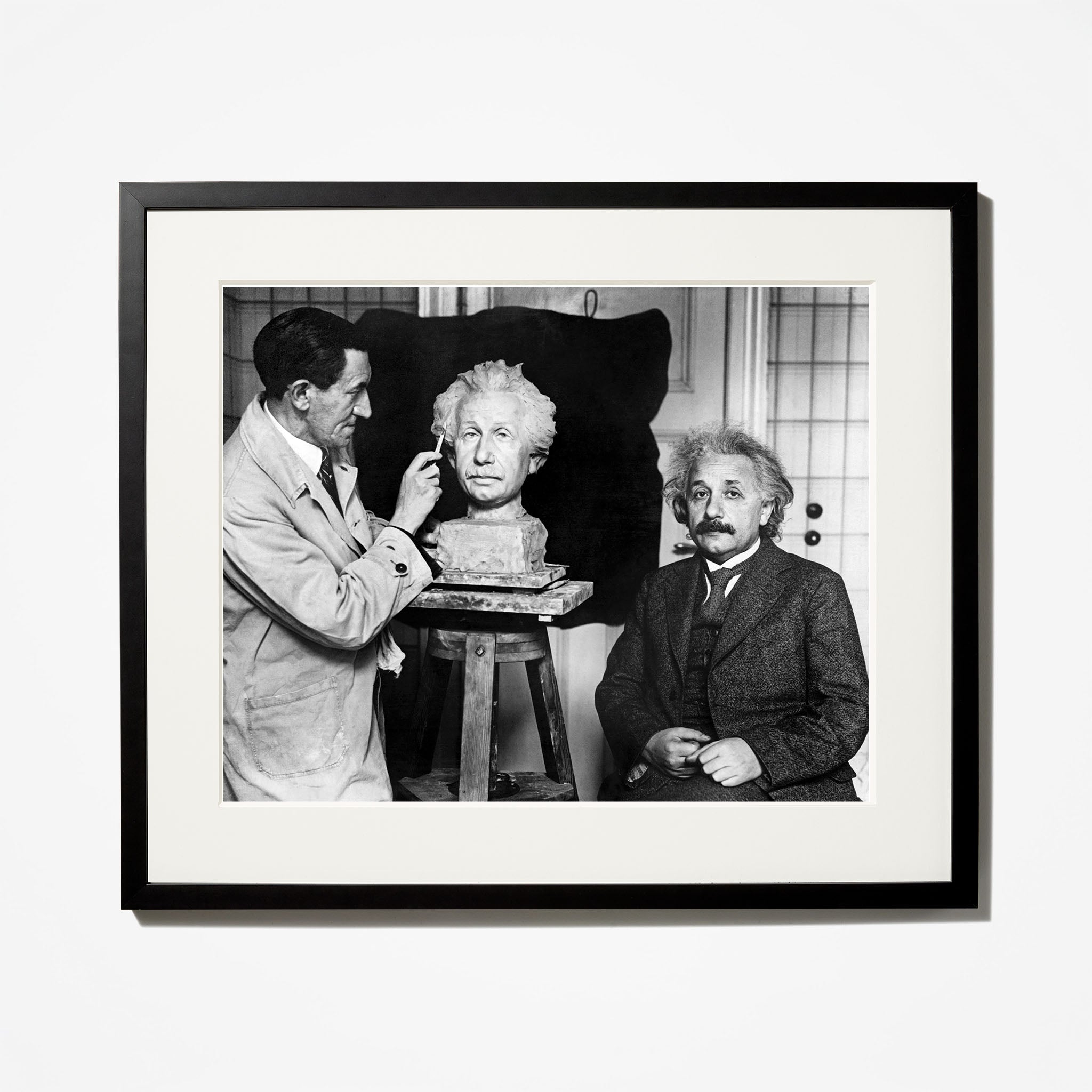 Einstein Bust Sculpture - Premium Desktop Decor for Home, Office & Study - Perfect Gift for Science Lovers & Collectors