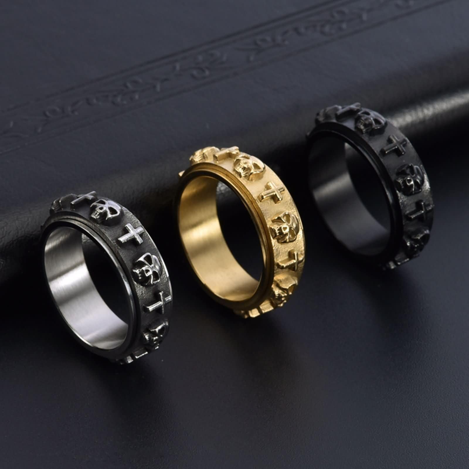 ANAZOZ男士定制刻字订婚戒指，不锈钢十字架骷髅旋转婚戒，银色素雅男士结婚戒指，适合日常佩戴、婚礼仪式及纪念日礼物