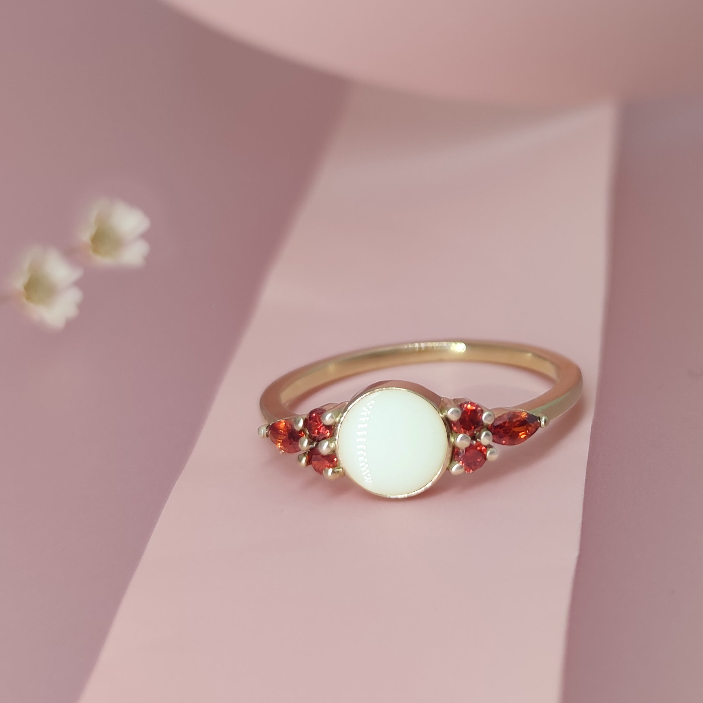 Lacta Gems: Elegant Breastmilk Keepsake Ring for Moms - Perfect for Nursing Mothers & Breastfeeding Jewelry Gifts - Cherish Precious Memories with Your Baby