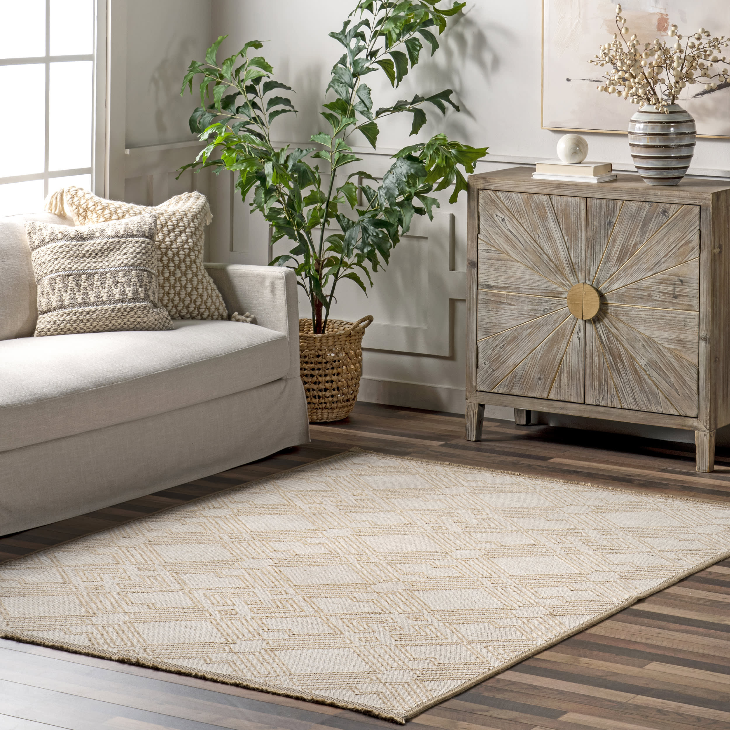Emilee Fringed Rug | Ivory Bohemian Style Area Rug | Perfect for Living Room, Bedroom or Nursery Decor
