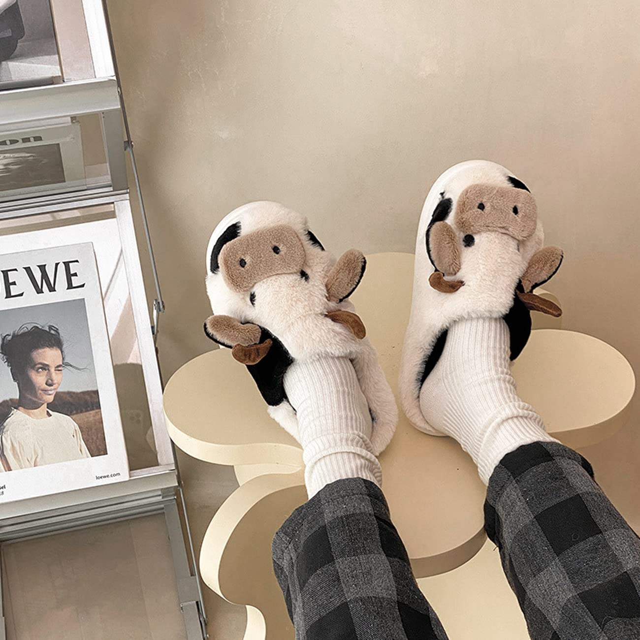 Women's Cozy Plush Cartoon Cow Slippers - Soft Fuzzy Indoor/Outdoor House Shoes for Winter Warmth - Perfect for Home, Lounge & Casual Wear