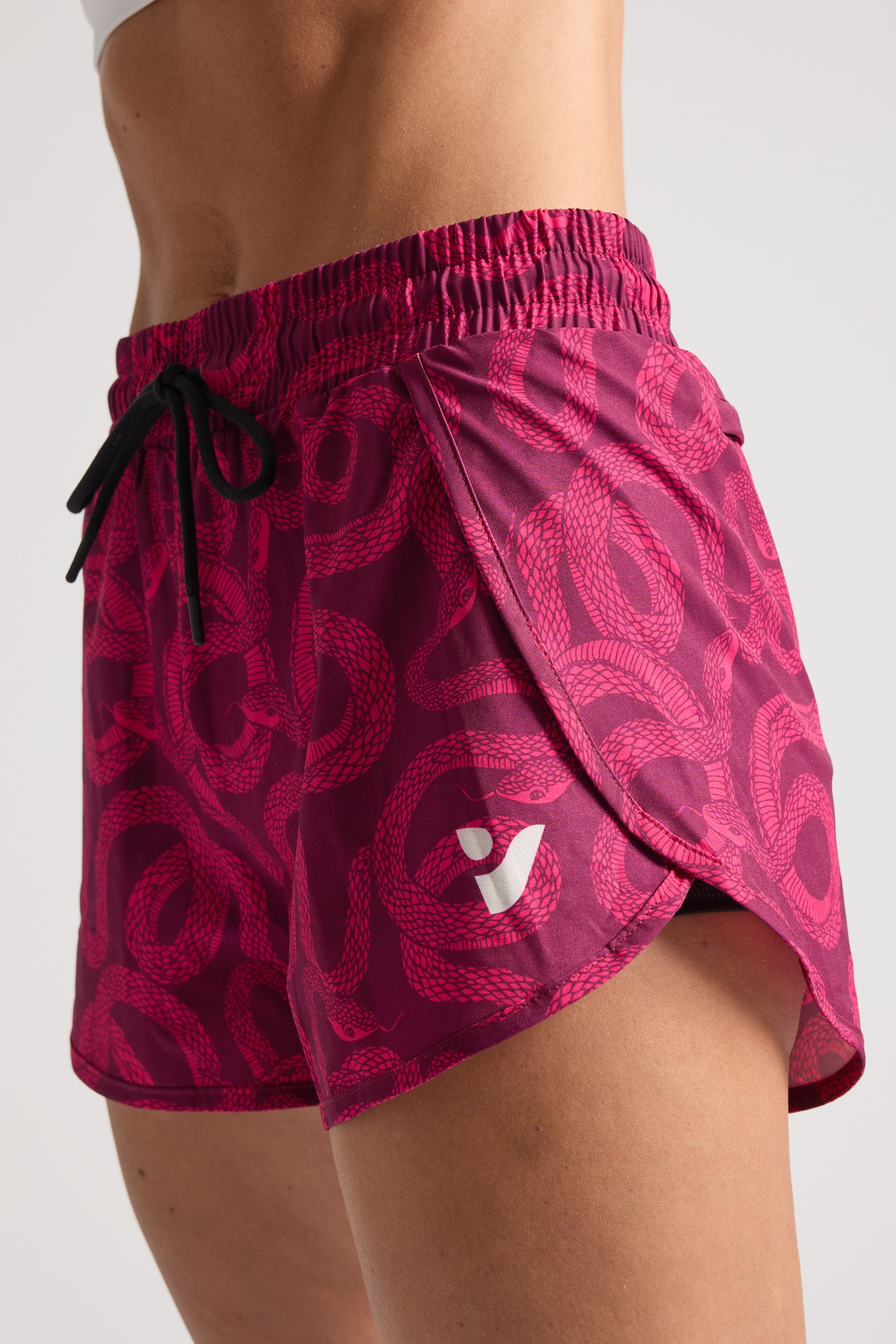 **Medusa 2-in-1 Racer Shorts for Women – High-Performance Running & Workout Shorts with Built-in Liner – Gym, Yoga, and Athletic Wear**