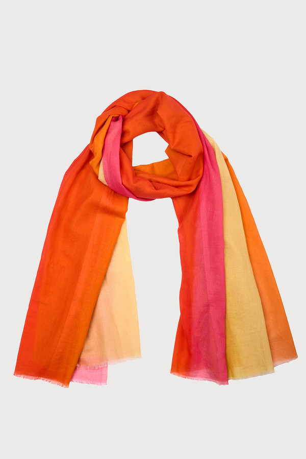 Soft Cotton Printed Scarf for Women - Lightweight Fashion Accessory for Spring & Summer Outfits - Perfect for Beach, Travel and Everyday Wear