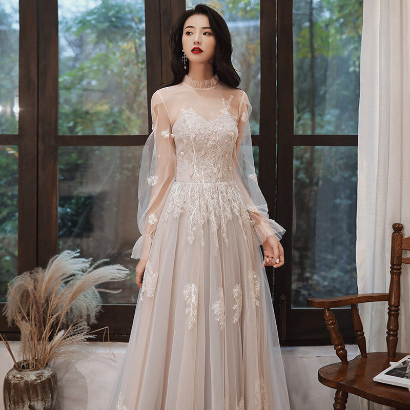 Elegant Long Sleeve Lace Tulle Wedding Dress | A-Line Prom Gown for Bridal, Formal Parties & Special Occasions | Perfect for Weddings, Evening Balls & Black Tie Events