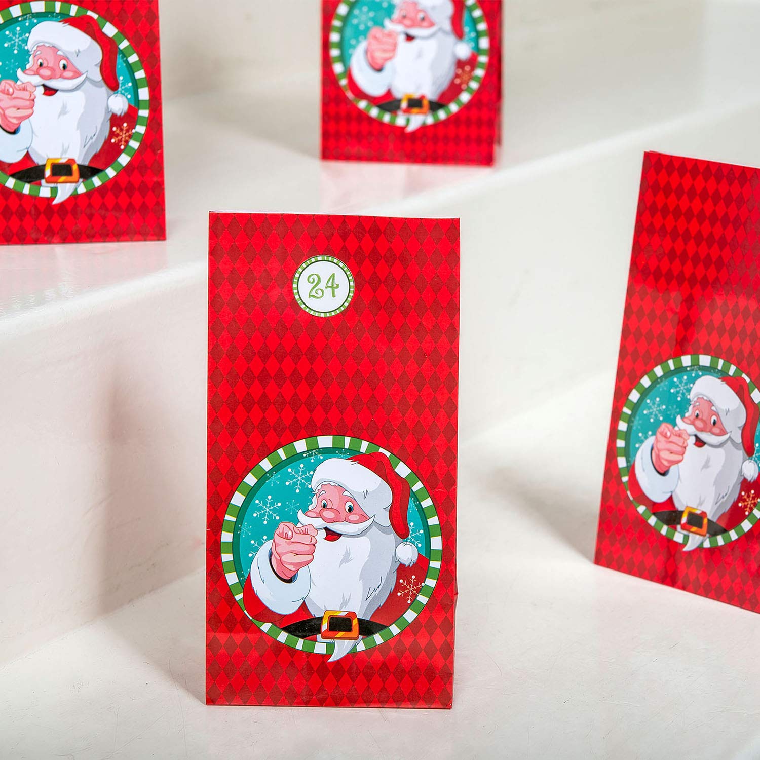 24-Piece Santa Claus Advent Calendar Gift Bags Set with Number Stickers - Fillable Christmas Countdown Bags for Holiday Party Favors, Classroom Rewards & Festive Gift Giving