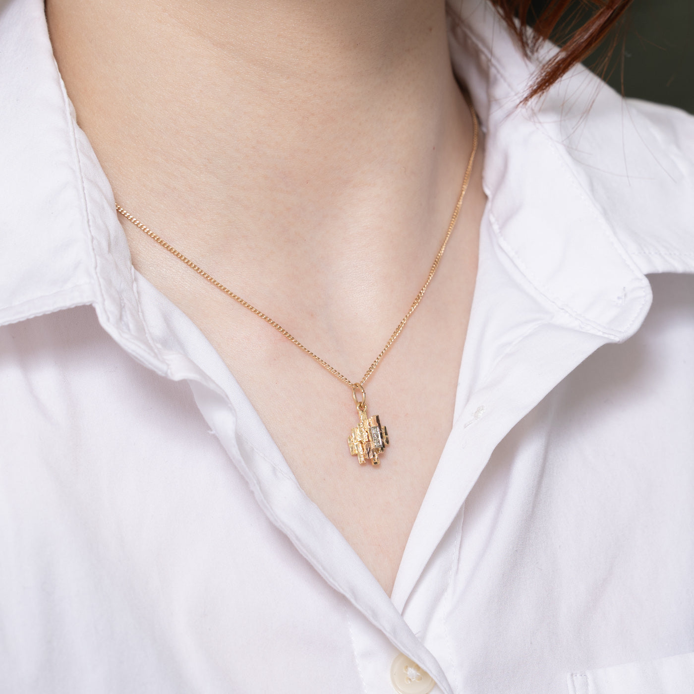 0.03ctw Three Stone Diamond Textured Pendant Necklace - Elegant Jewelry Gift for Women, Perfect for Weddings, Anniversaries & Special Occasions