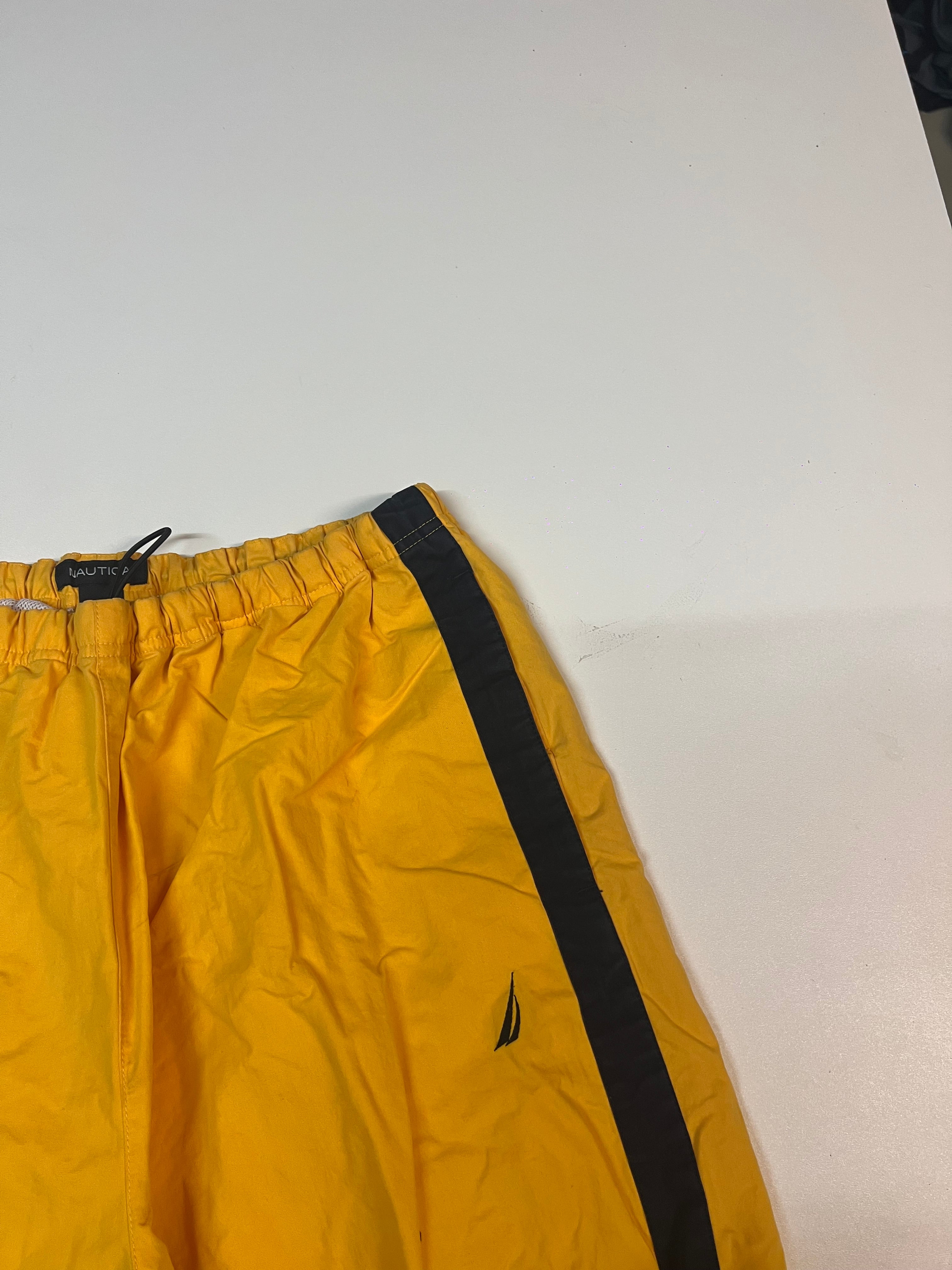 Vintage Nautica Trackpants - Baggy XXL Fit (Fits XL) - 1868 Collection - Perfect for Casual Wear, Street Style & 90s Fashion Outfits