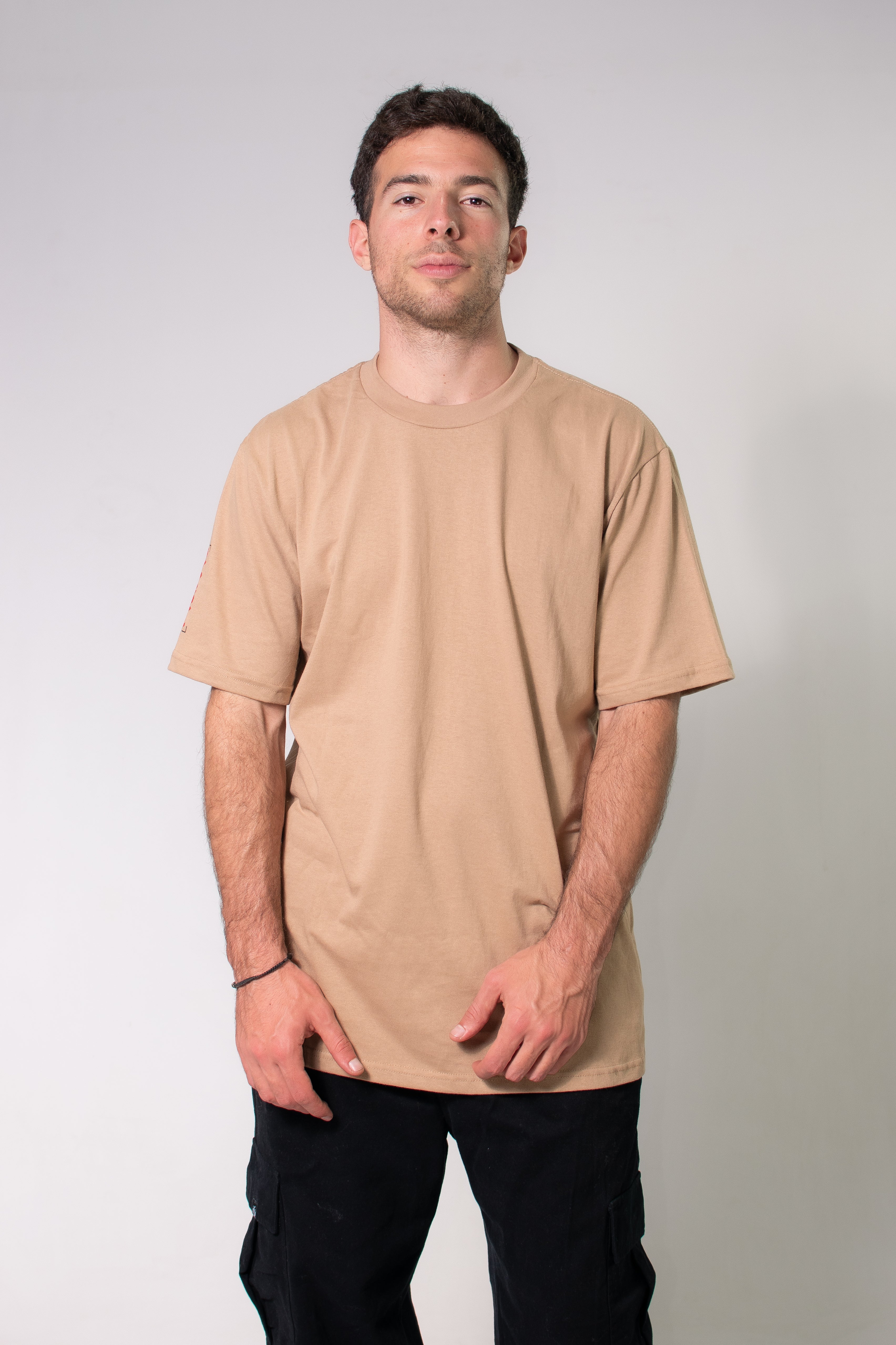 Original Ocn Rmc H Camel B9 T-Shirt - Comfortable Cotton Tee for Men | Casual Wear, Street Style & Everyday Outfits