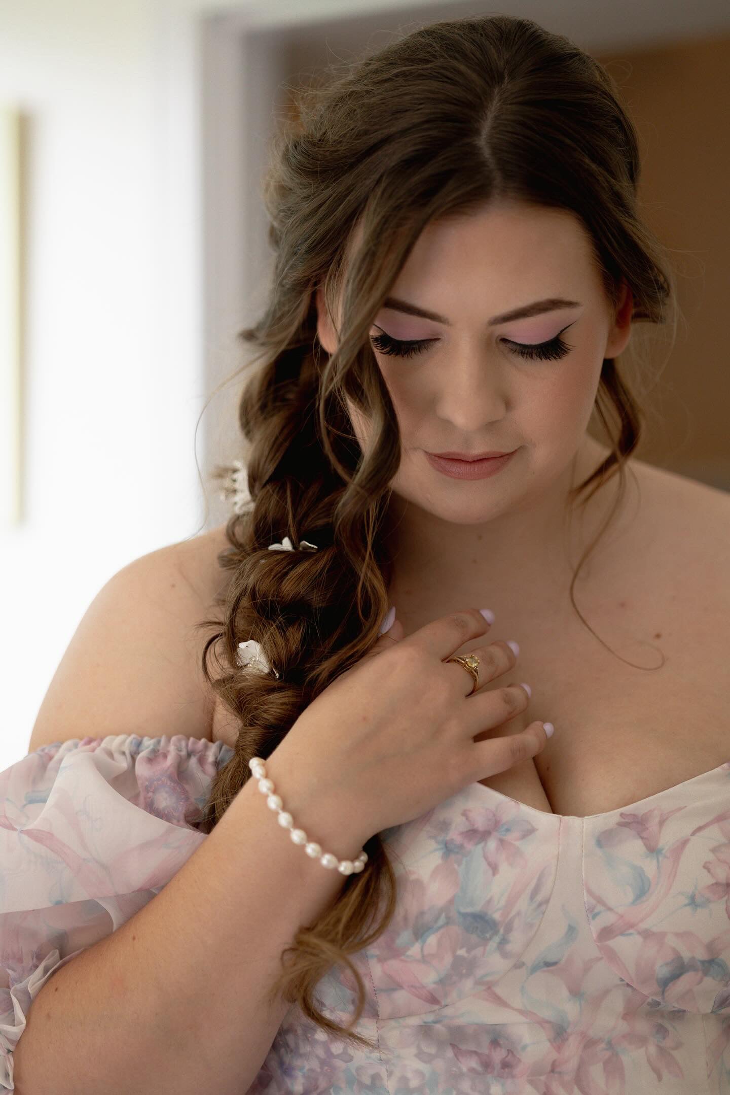 Charlotte Pearl Bracelet for Women - Elegant & Timeless Pearl Jewelry Gift for Her - Perfect for Weddings, Anniversaries & Special Occasions