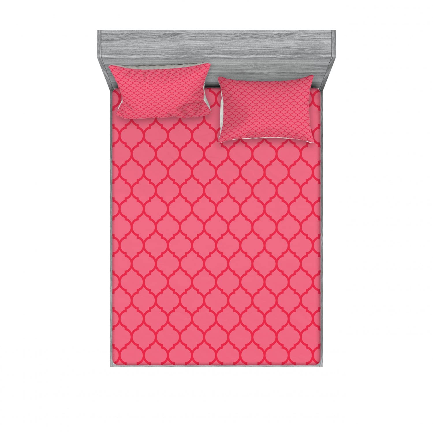 Ambesonne 2-Piece Coral Queen Fitted Sheet Set with 4 Pillow Shams - Antique Quatrefoil Pattern Bedding Decor in Coral & Red | Luxury Bedroom Upgrade for Guest Rooms & Vacation Homes