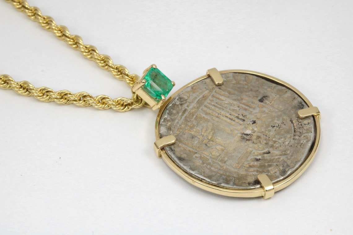 1.10 Carat Unisex Shipwreck Atocha Medallion Pendant - 14K Yellow Gold & 925 Sterling Silver - Perfect for Treasure Hunters, History Buffs & Unique Jewelry Gifts