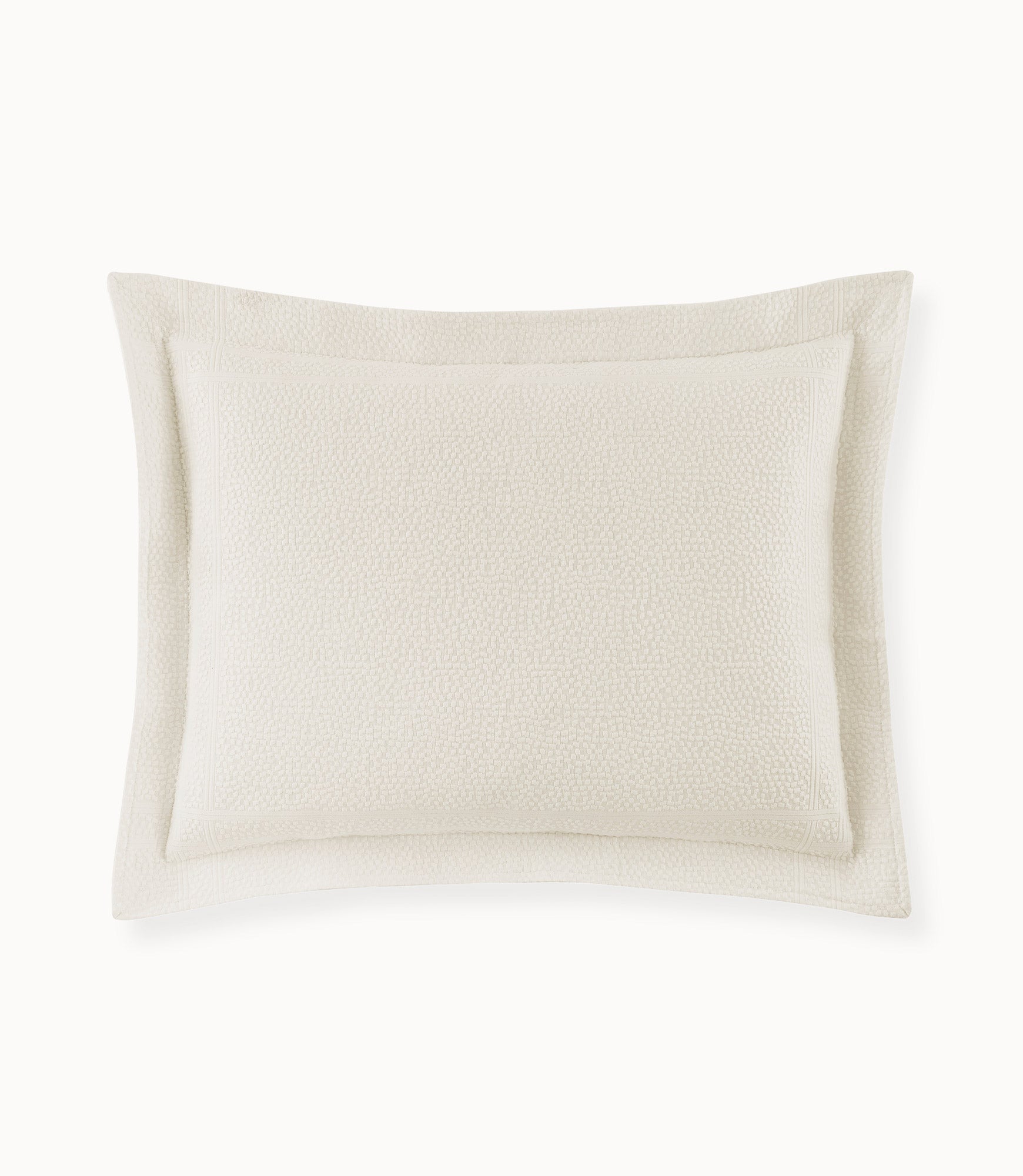 Luxury Montauk Matelassé Sham - Premium Quilted Pillow Cover for Bedroom Decor - Elegant Home Textile for Master Bedroom, Guest Room & Hotel Styling