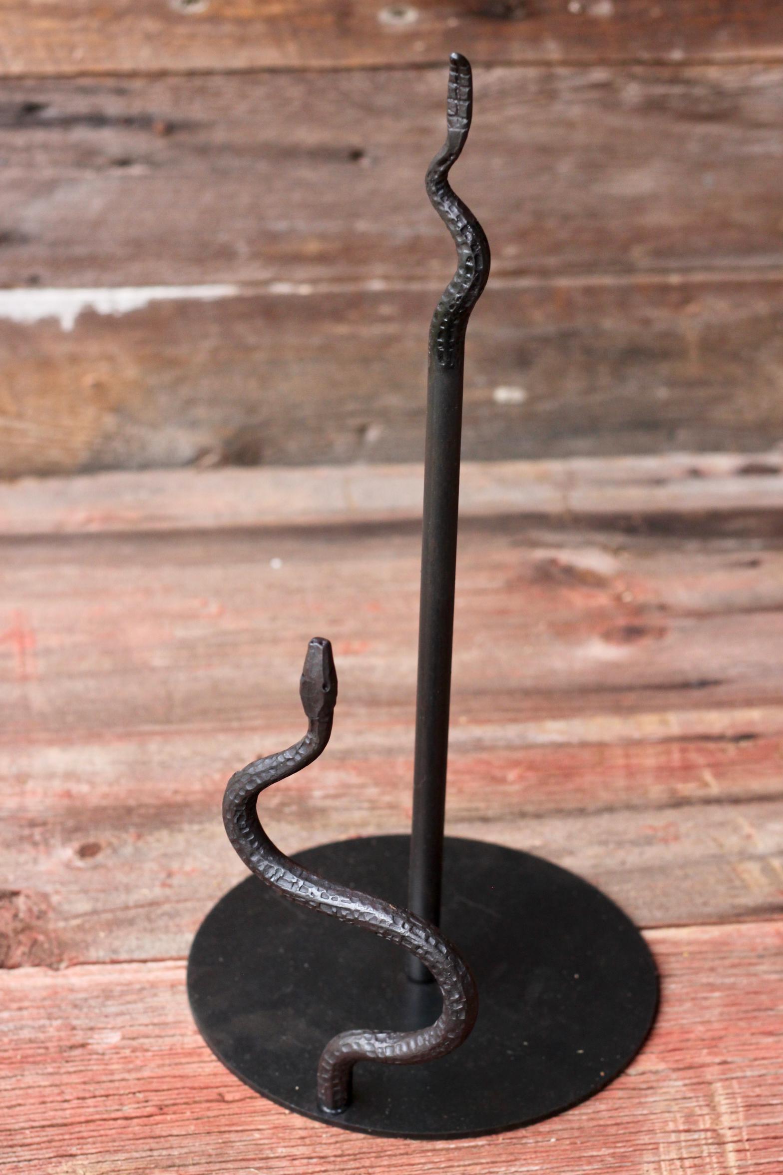 Rattlesnake-Themed Paper Towel Holder - Unique Kitchen Decor for Western & Ranch Style Homes - Perfect for Cowboy, Farmhouse, or Rustic Themed Kitchens