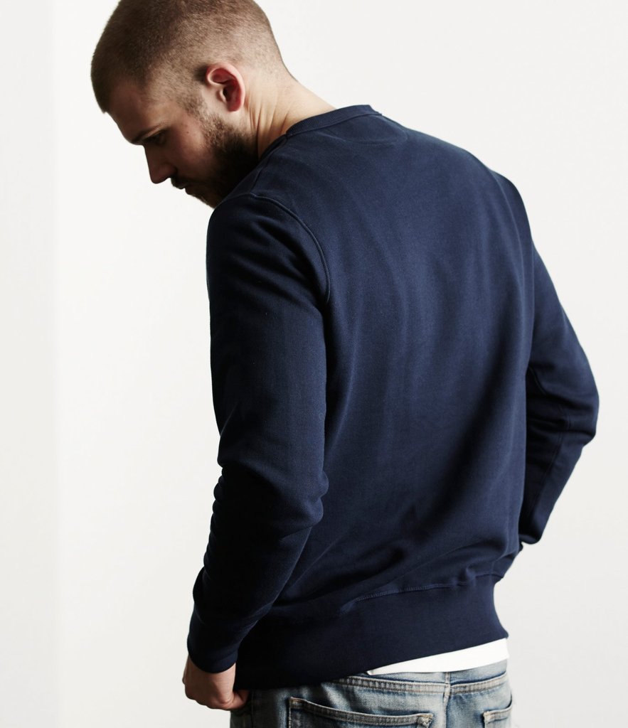 Merz b. Schwanen 3S48 Heavyweight Cotton Sweatshirt for Men - Classic Ink Blue Crewneck Pullover | Casual Wear, Street Style & Layering Essential