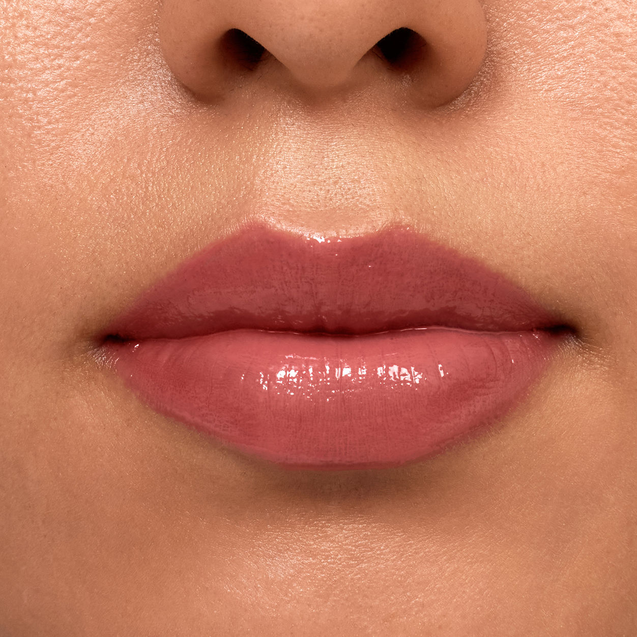 Glisten Up Lip Gloss - Shiny & Moisturizing Lip Gloss for Women - Perfect for Daily Wear & Special Occasions