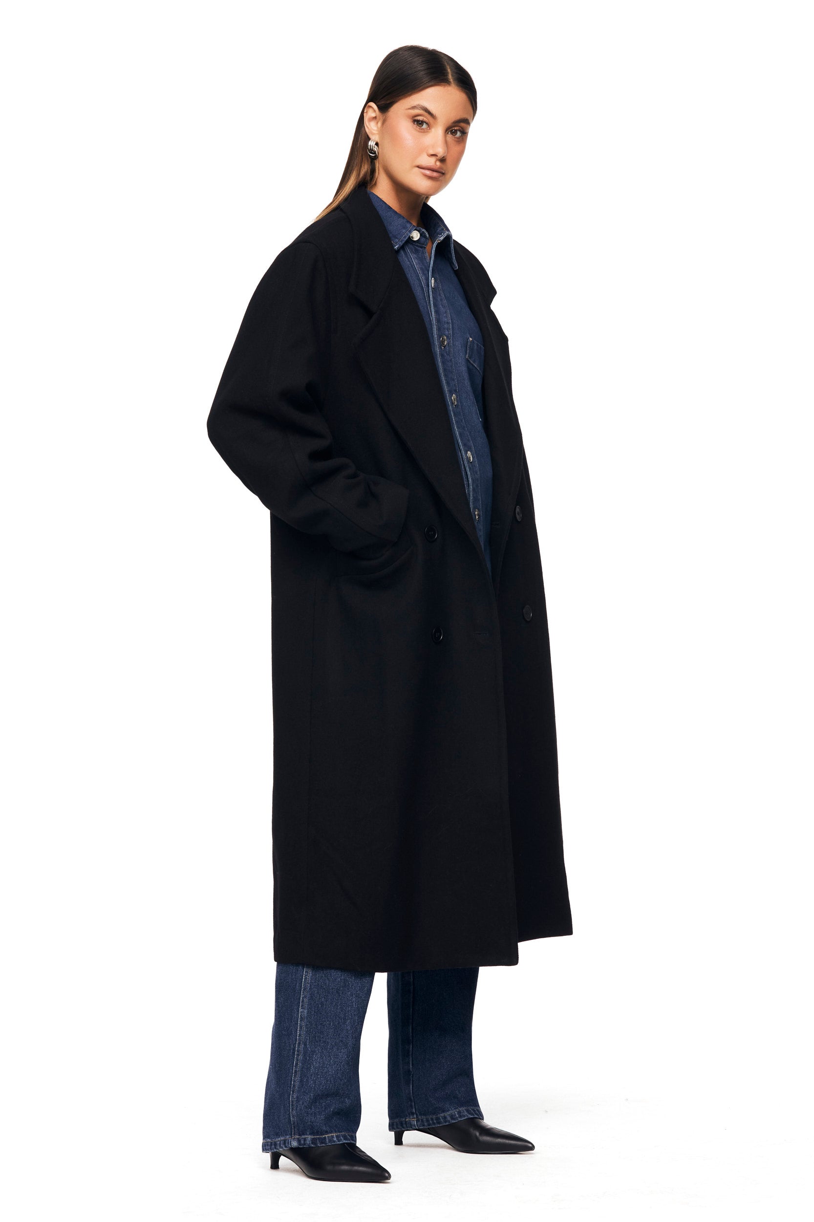 Premium Black Coat for Men - THE LEON Stylish Winter Jacket for Outdoor Activities & Formal Occasions