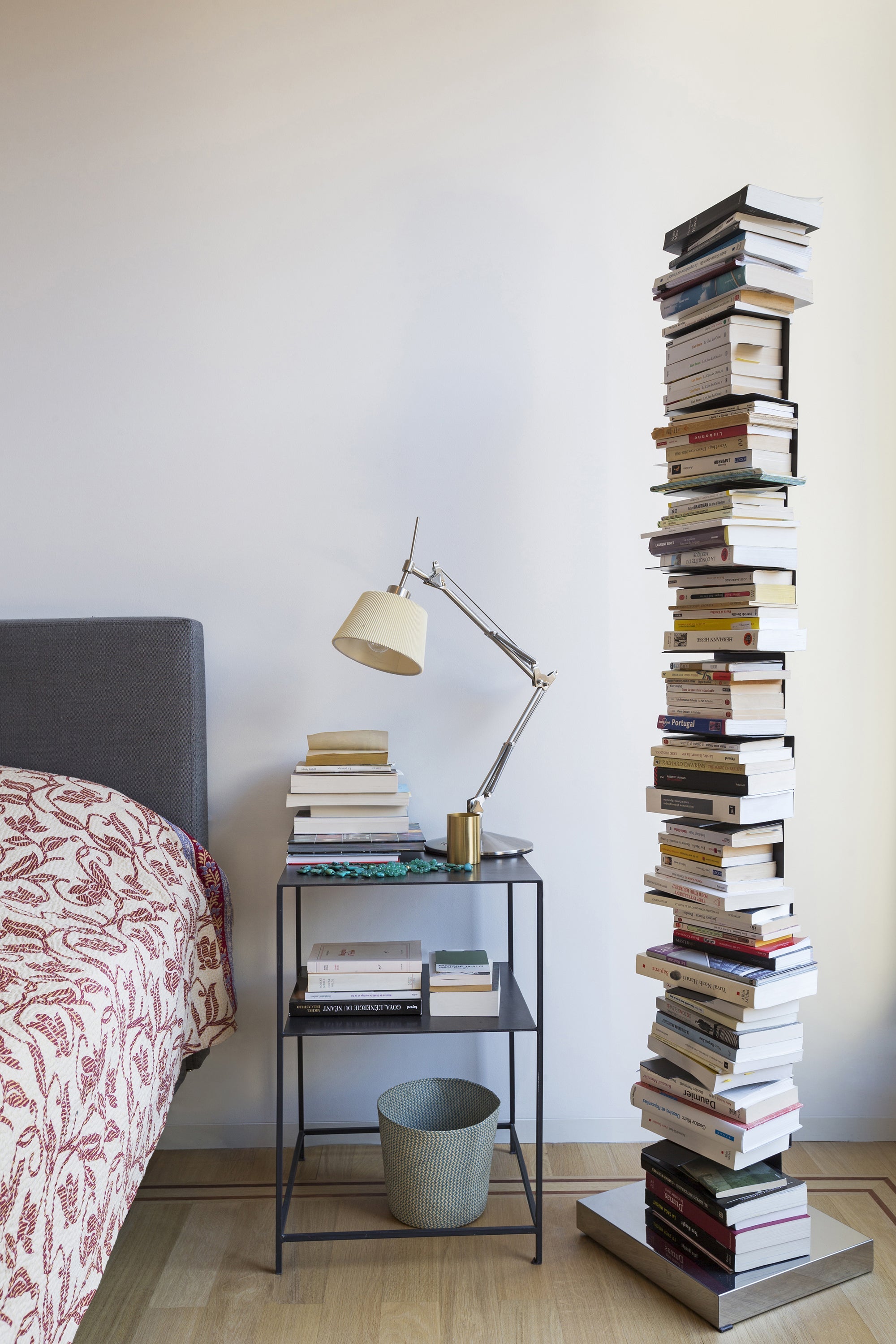 Original Ptolomeo® Vertical Bookcase by Bruno Rainaldi – Modern Space-Saving Bookshelf for Home & Office Organization
