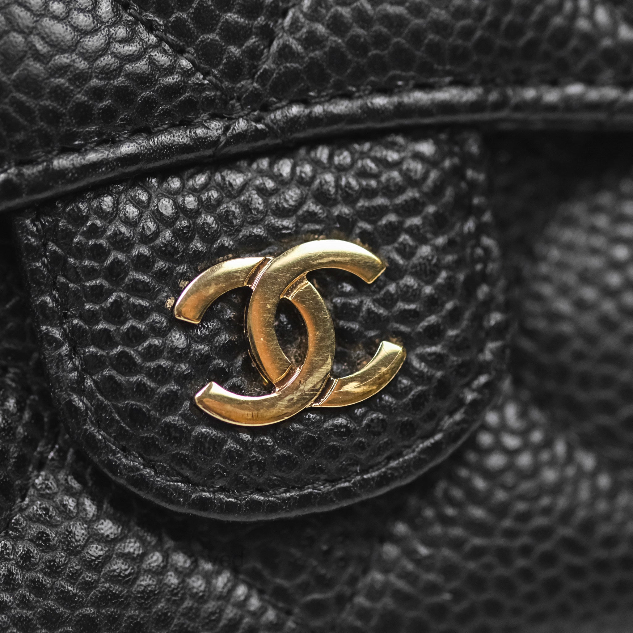 Chanel Caviar Quilted Flap Card Holder Wallet in Black with Gold Hardware - Perfect for Everyday Luxury & Gift Giving