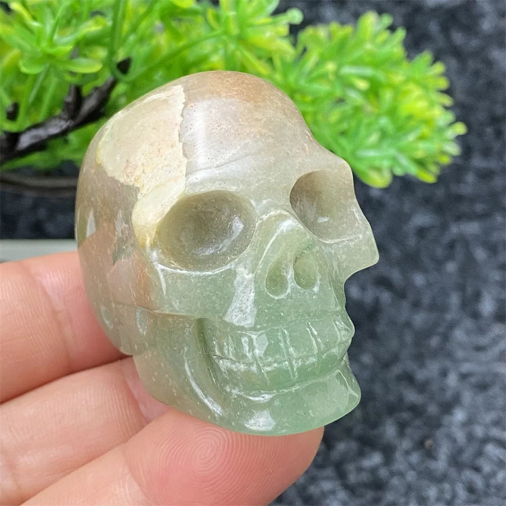 Natural Crystal Hand-Polished Carved Skull - Halloween Decor, Home Decor, Spiritual Healing Stone, Unique Holiday Gift for Collectors & Witches - Perfect for Altars, Meditation & Gothic Decorations