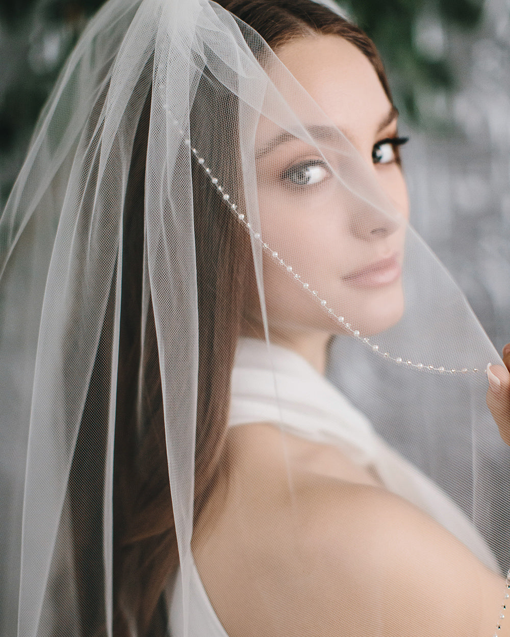 Elegant Pearl Edge Wedding Veil - Handmade Bridal Accessory for Church Ceremony, Photo Shoot & Romantic Walks