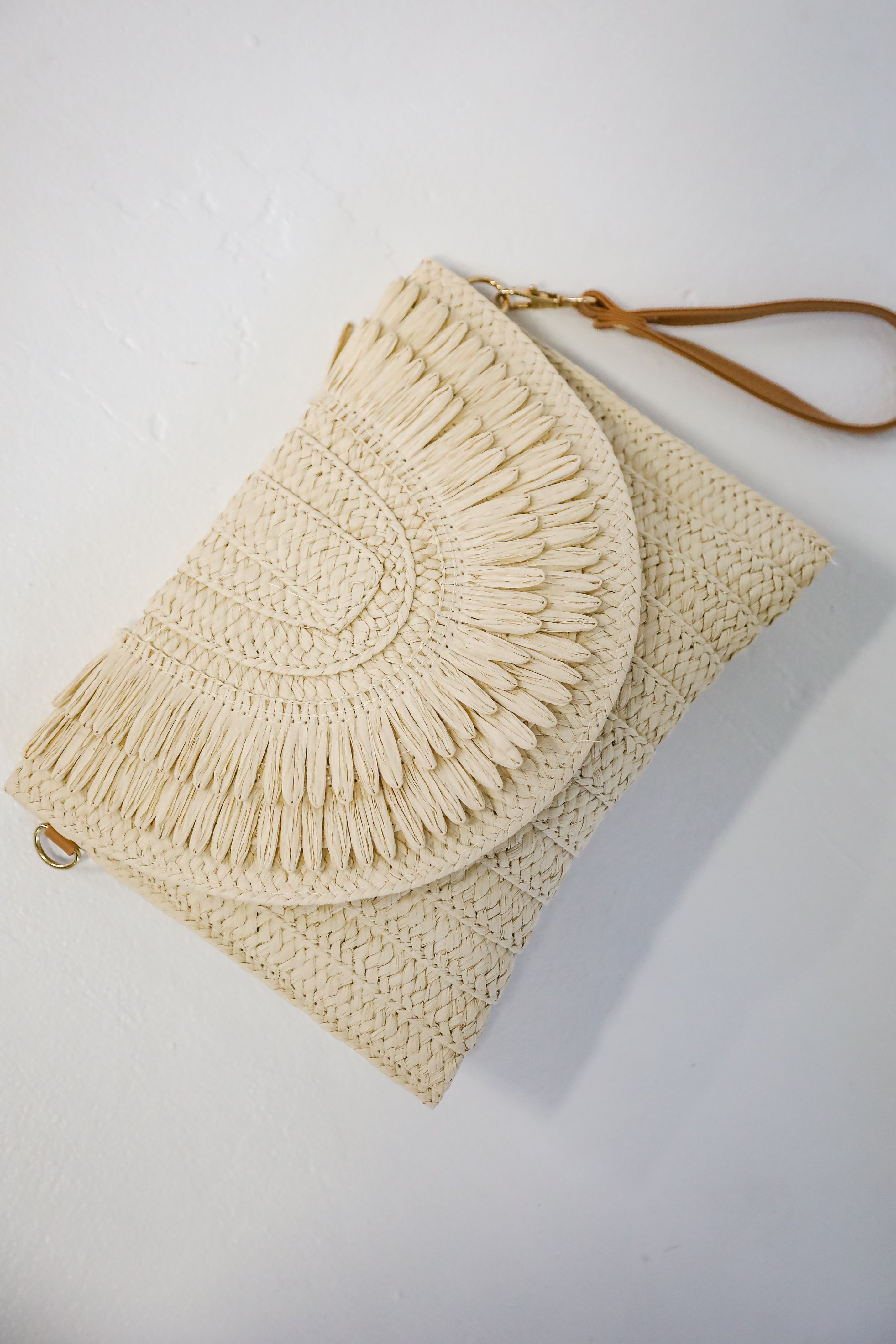 Ivory Straw Clutch Bag for Women - Elegant Beach Wedding Evening Party Clutch Purse - Perfect for Summer Vacations, Bridal Showers & Special Occasions