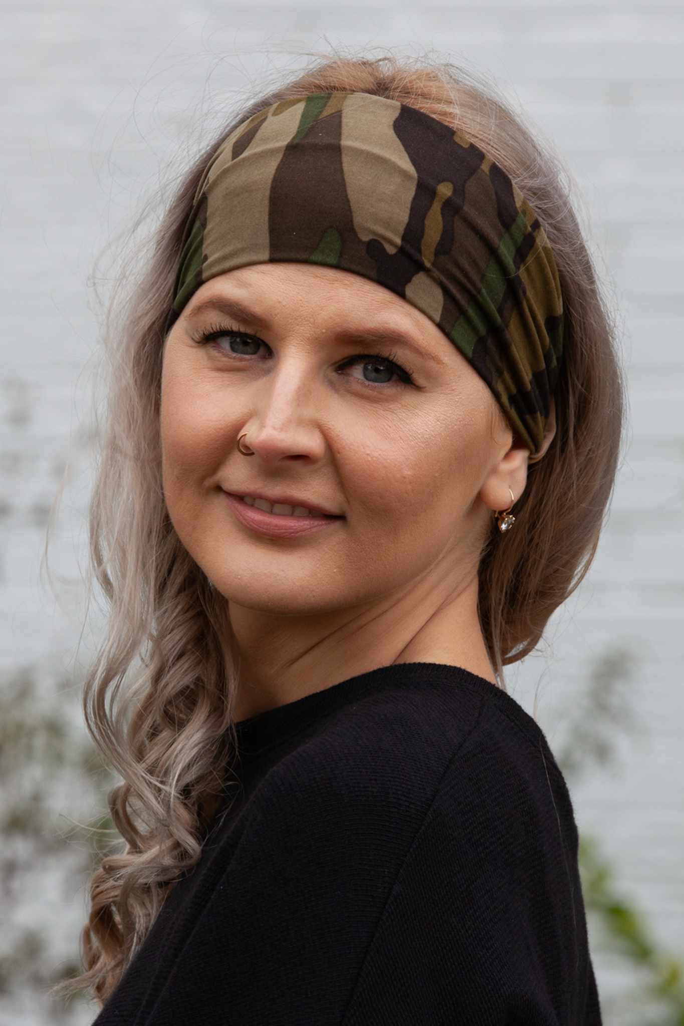 Super Soft Green Camo Headband for Women & Men - Stretchy Comfortable Head Wrap for Sports, Workouts, Yoga & Outdoor Activities
