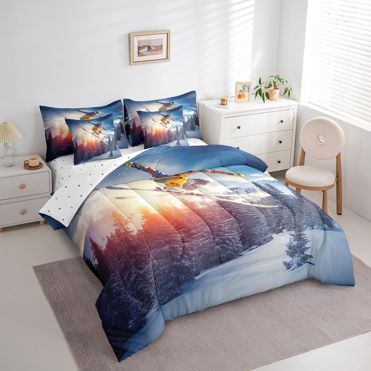 Boys Skiing Comforter Set - 7 Piece Extreme Sport Queen Bed in a Bag | Snow Field Ski & Skate All Season Bedding Set with Comforter, Sheets & Pillowcases | Perfect for Winter Sports Enthusiasts & Kids' Adventure-Themed Bedrooms