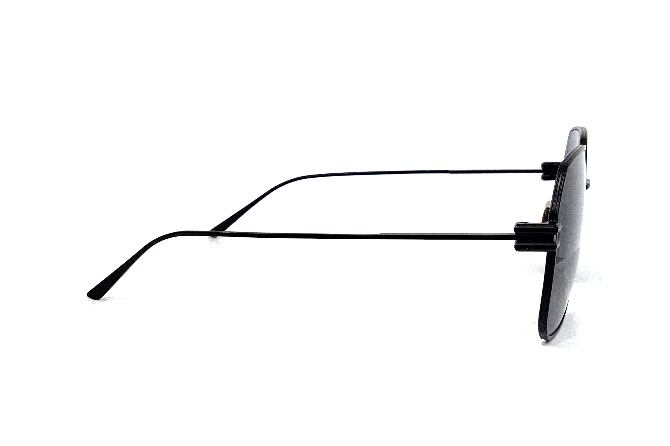 Bottega Veneta BV1047S (001) Sunglasses - Luxury Polarized UV Protection for Men & Women | Perfect for Travel, Driving & Outdoor Activities