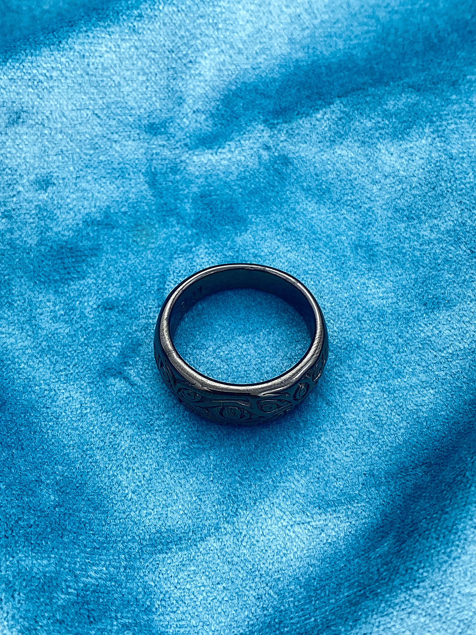 Gothic Evil Eye Ring - Black Demon Eyes Band Ring for Men & Women | Punk Jewelry Fashion Accessories for Protection & Style
