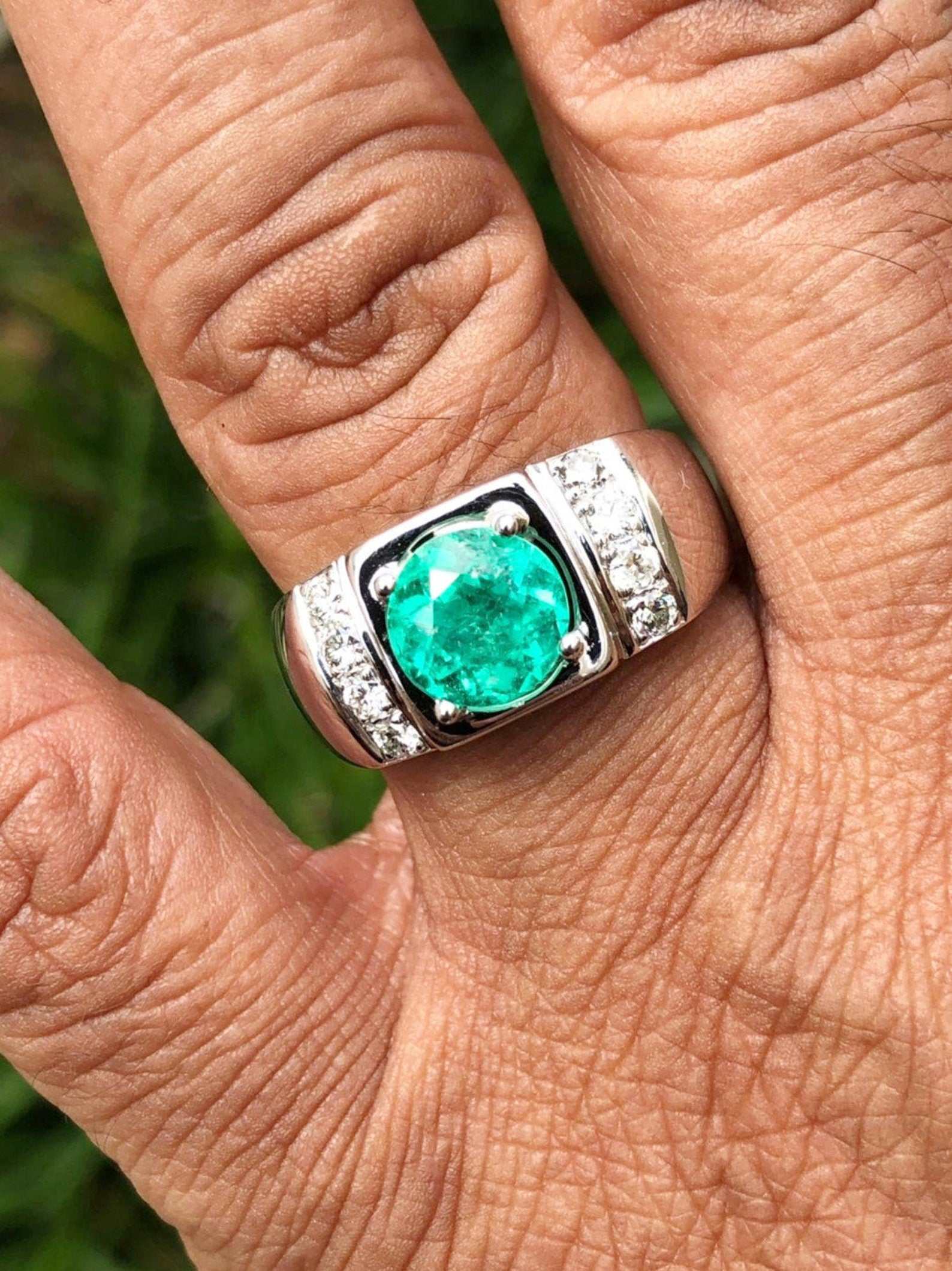 3.10tcw Round Colombian Emerald & Diamond Men's Ring for Wedding, Engagement, Anniversary - Luxury Handmade Jewelry Gift for Him