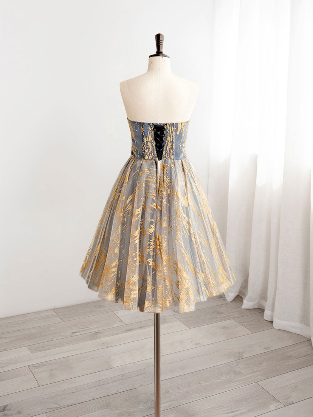 Elegant A-Line Gold and Blue Lace Short Prom Dress with Beading - Perfect for Homecoming, Prom Night & Special Occasions